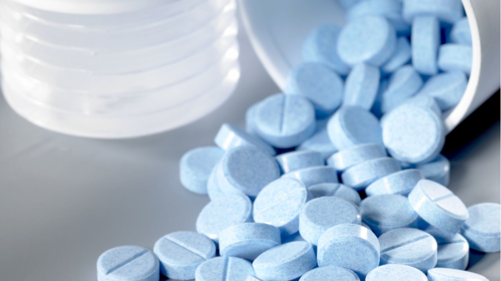 Над 2 тона виагра: Български тир я карал в Нидерландия