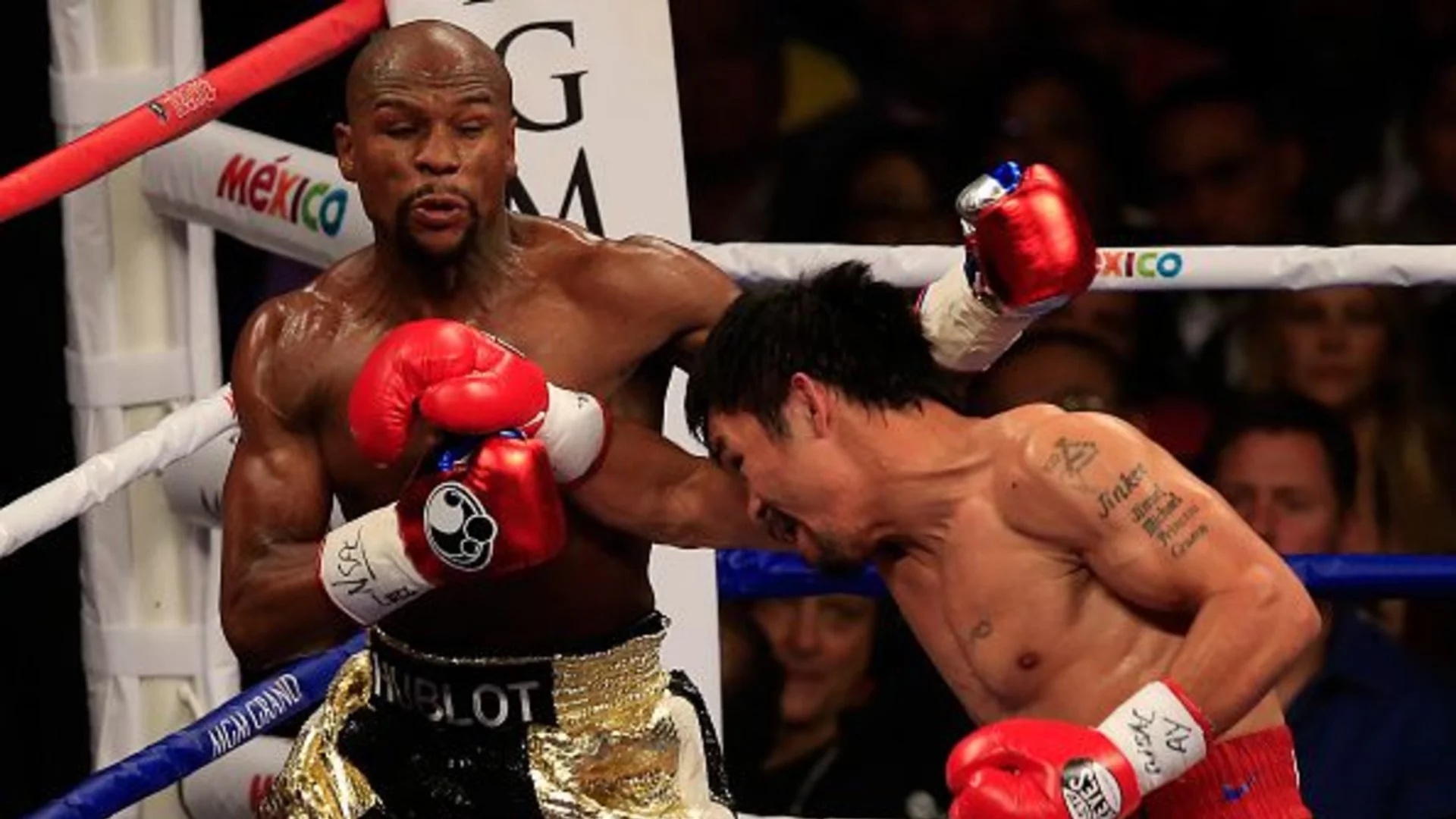 Мани Пакиао скочи на Флойд Мейуедър: Подписахме договор за истински бой – той трябва да помни това