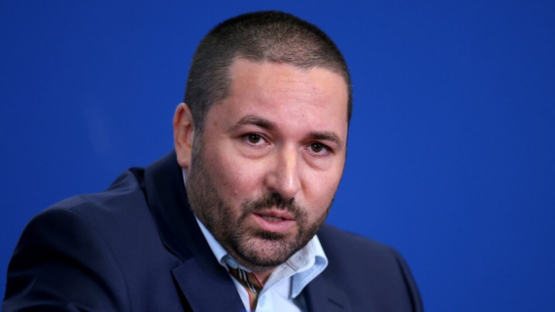 Нямам никакъв политически инженеринг от никого