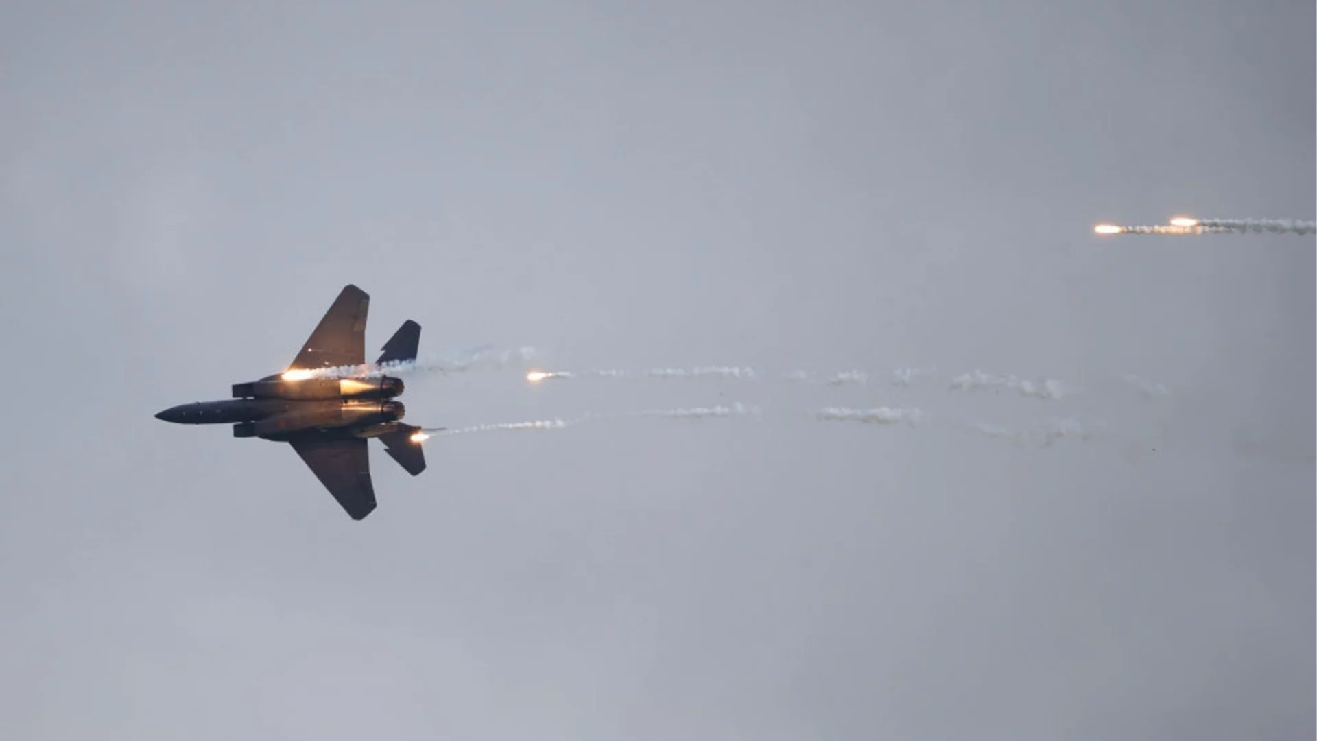 След свалянето на американския изтребител: Вижте съдбата на екипажа, приземил се в Иран (ВИДЕО)