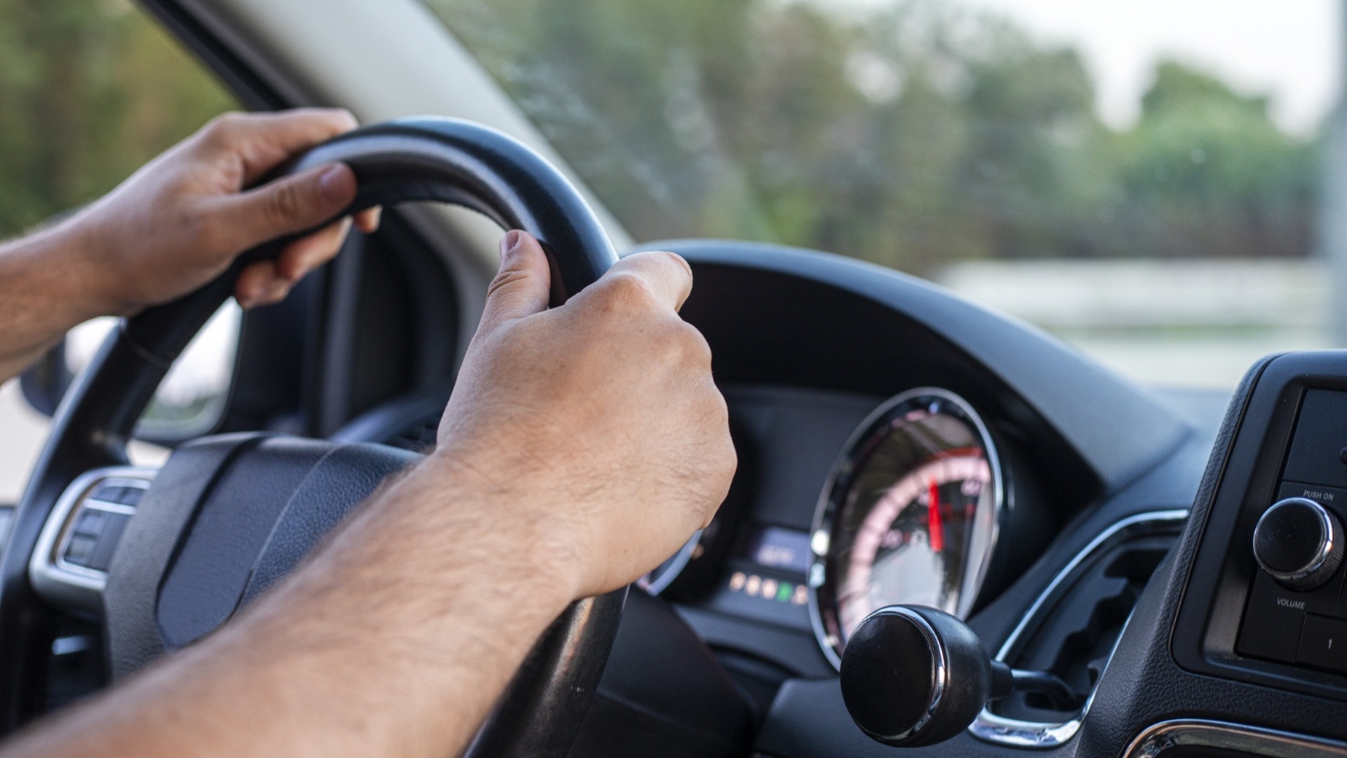 Шофьори, внимавайте зад граница: Списък с глобите и лимитите за алкохол в Европа през 2026 г. (ГРАФИКА)