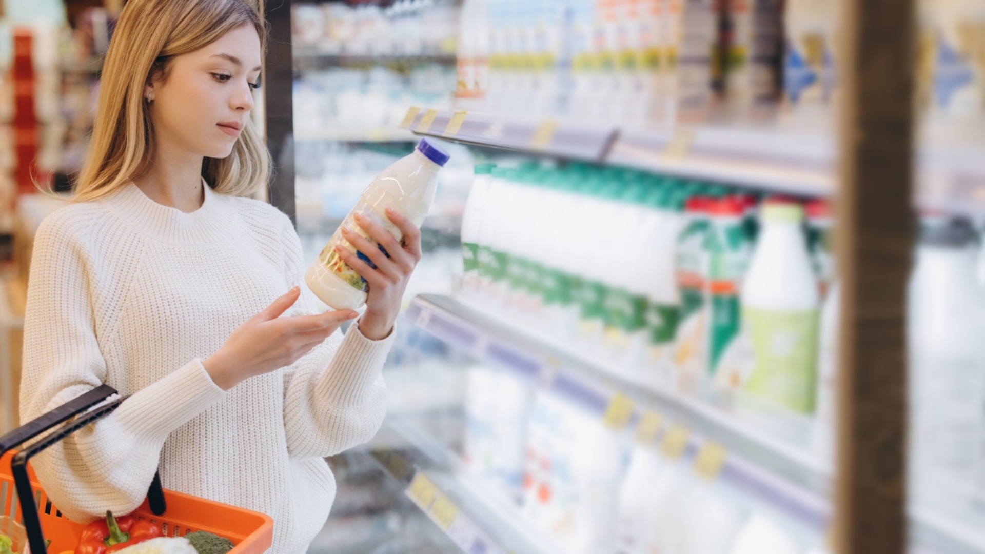 Косово въвежда временни ценови тавани: Законно ли е?