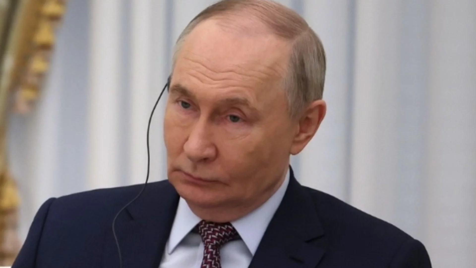 Путин губи територии на юг, докато армията му остана без връзка