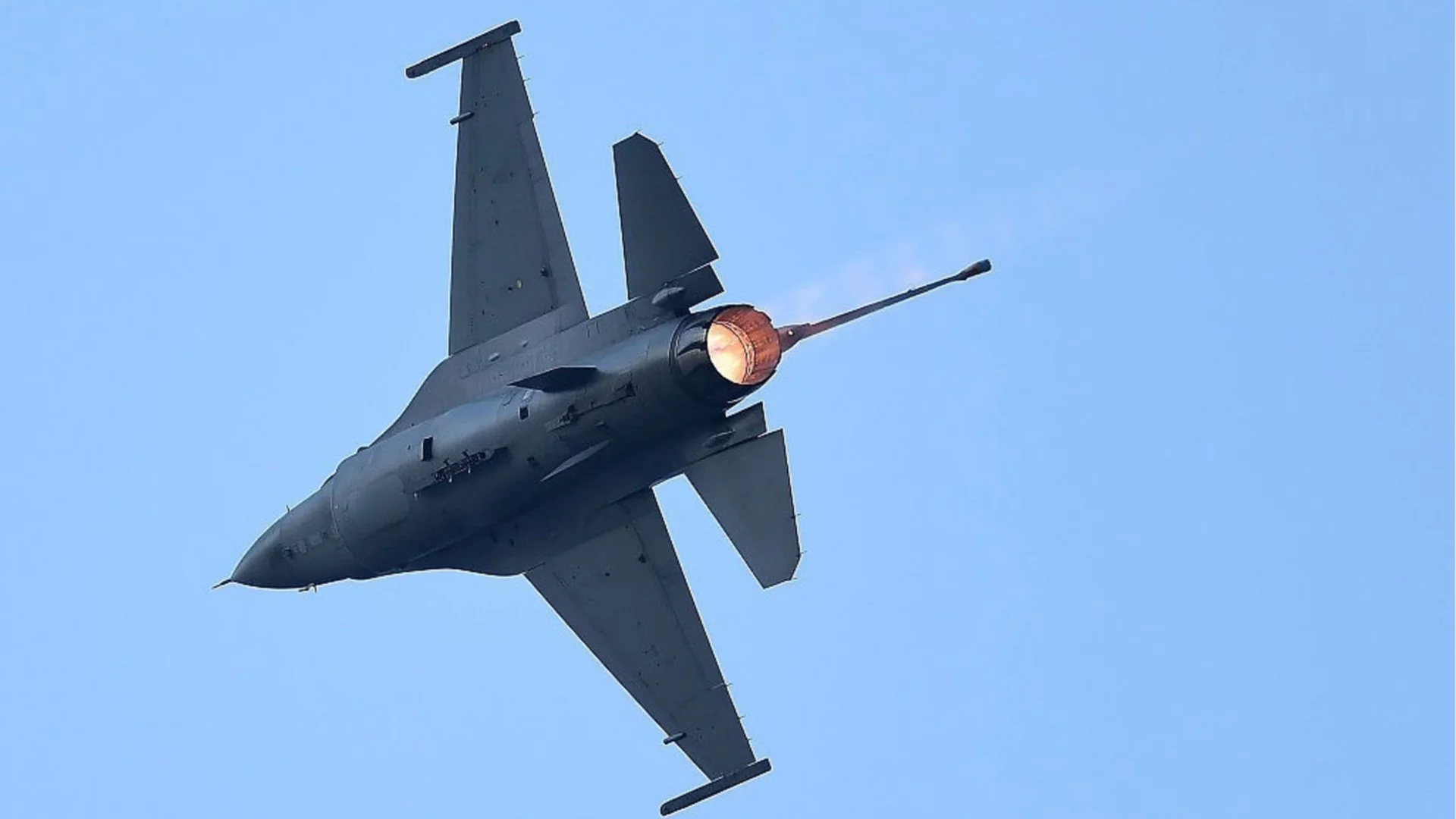 Този път F-16: Иран твърди, че е свалил трети боен самолет за денонощие