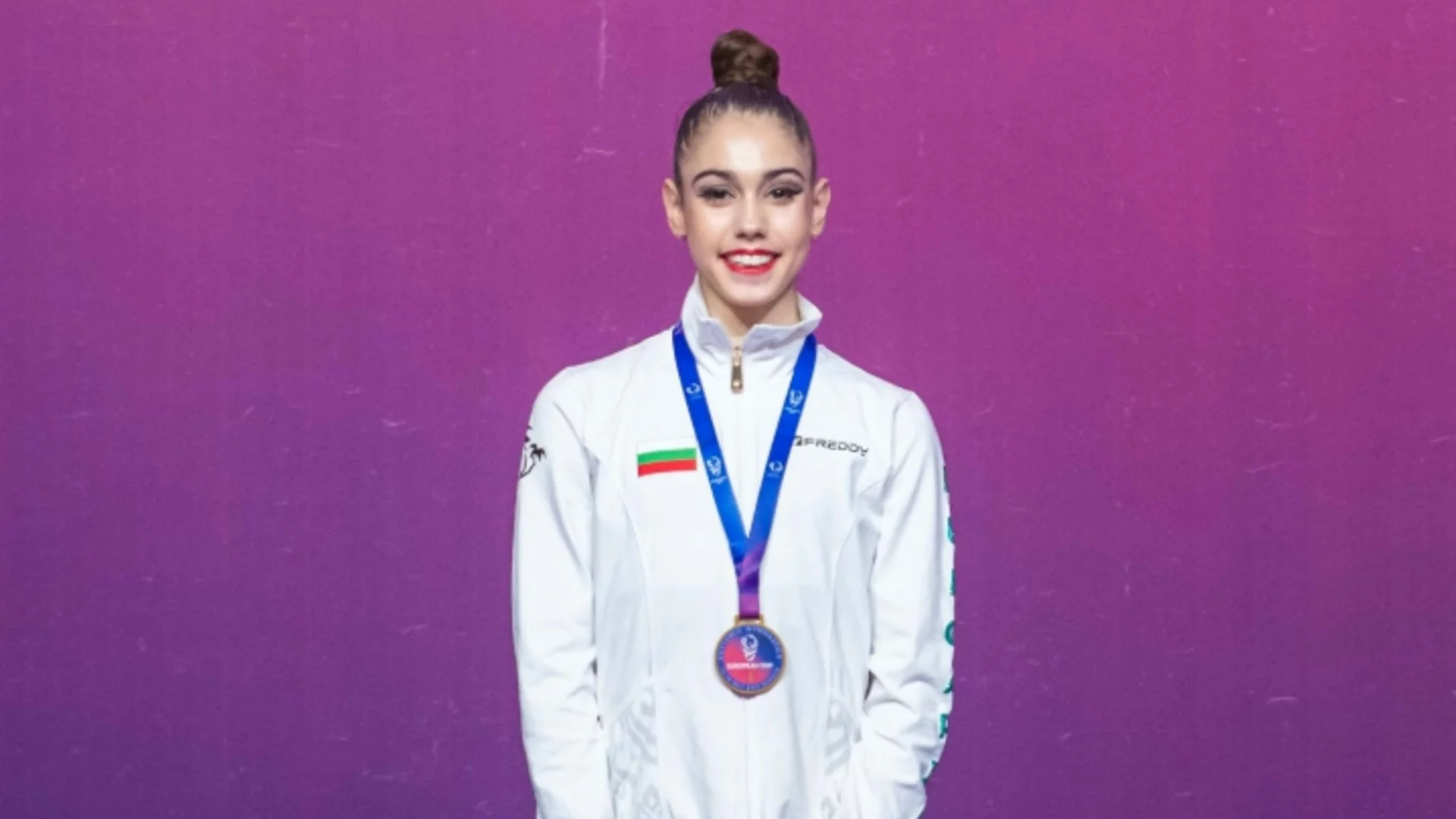 Страхотно: Злато и бронз за България от турнира по художествена гимнастика „София Къп“