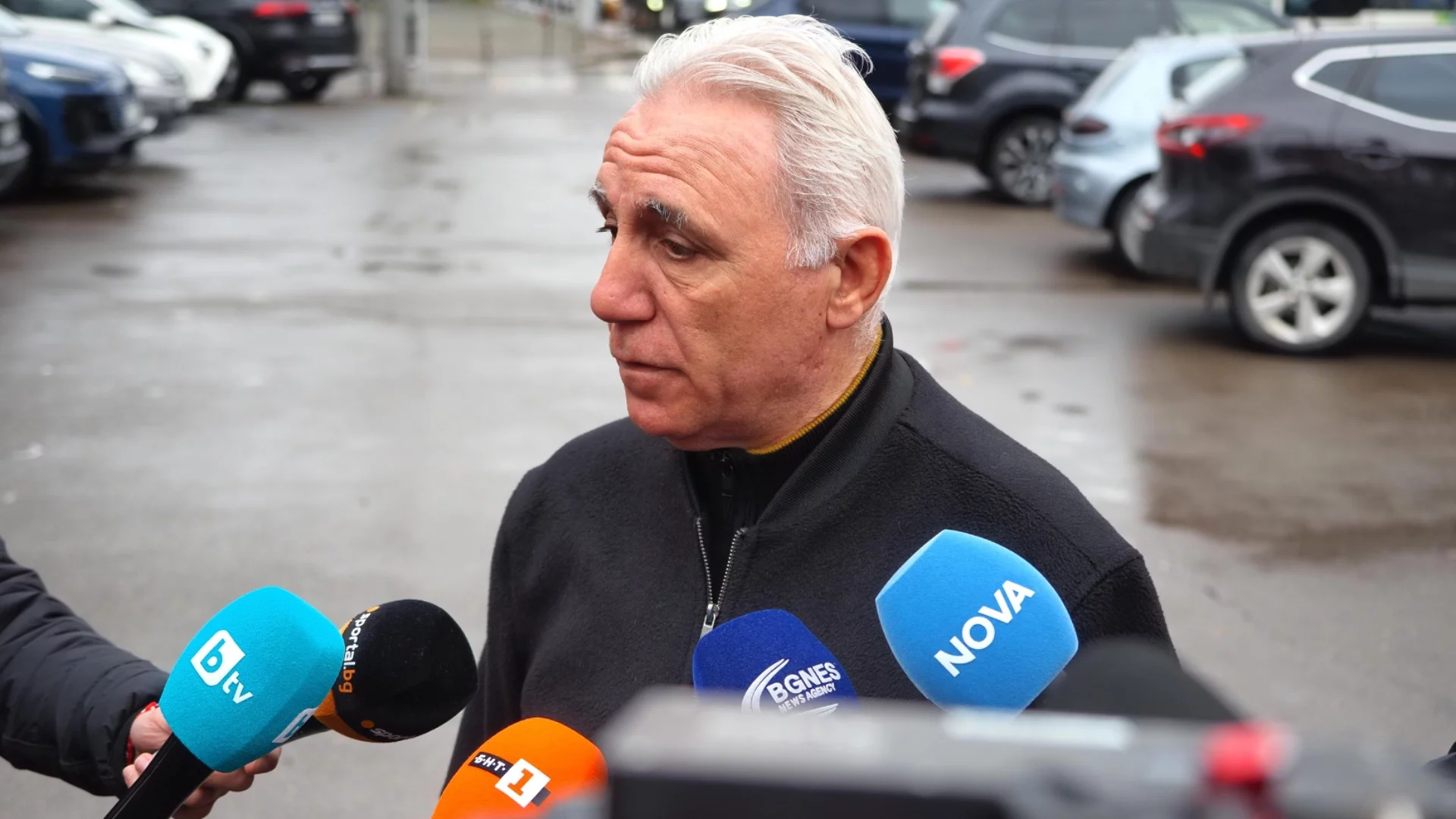 Стоичков организира звезден мач за откриването на новата „Армия“