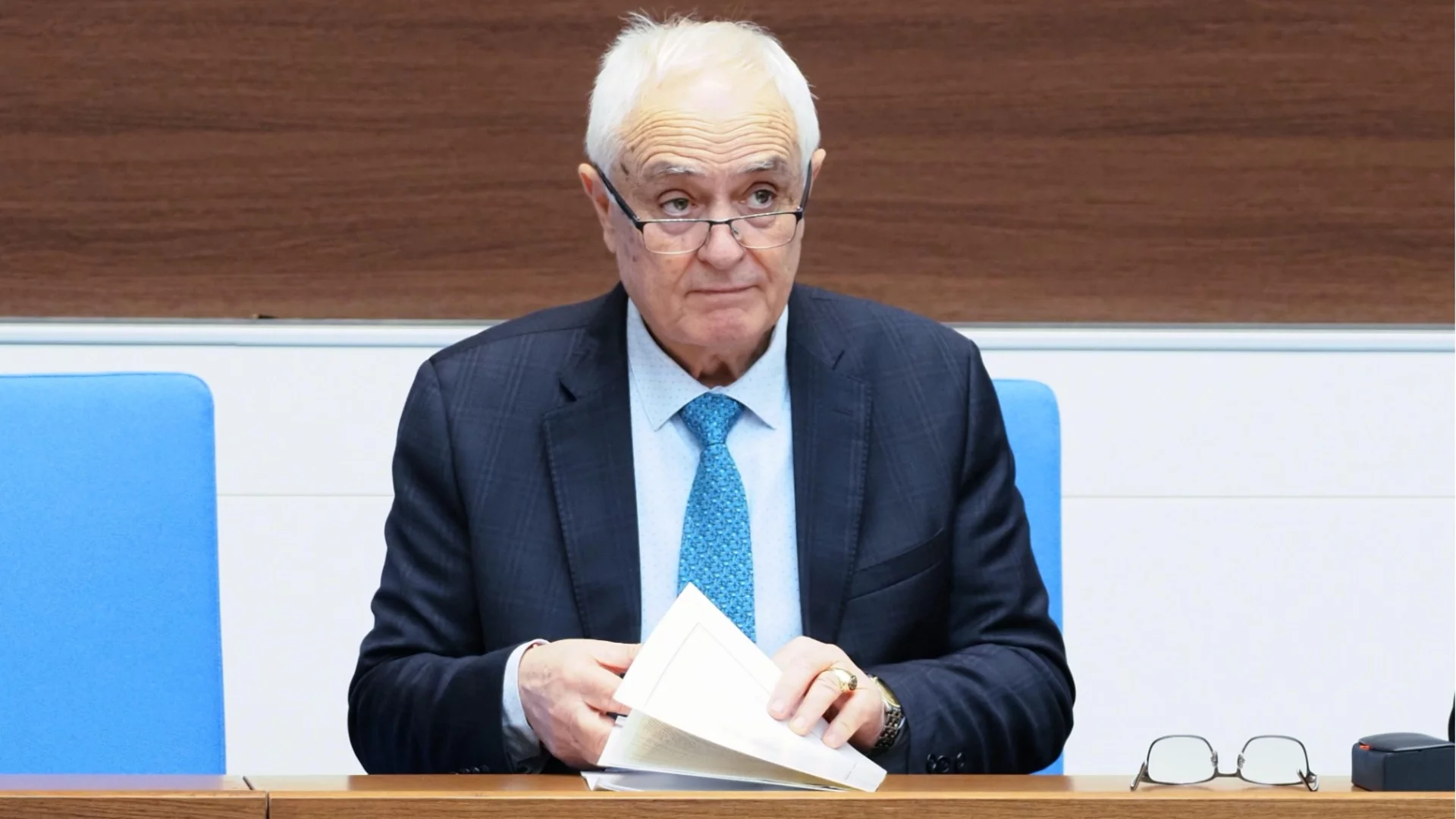 Запрянов: Не е истина, че ще участваме във войната в Украйна