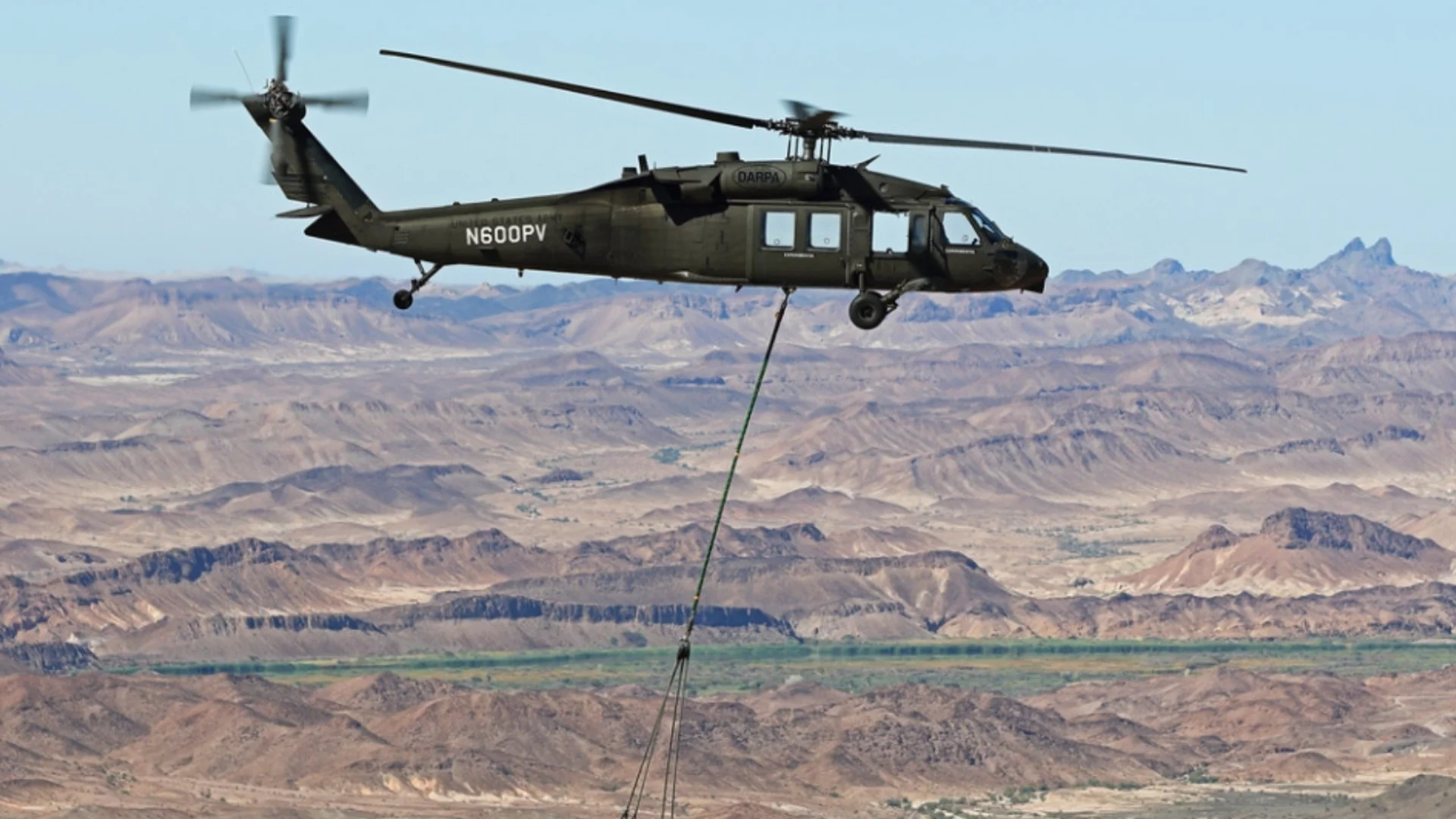 Цената на живота на втория американски пилот от сваления F-15: Унищожени самолети и хеликоптери Black Hawk (ВИДЕО)