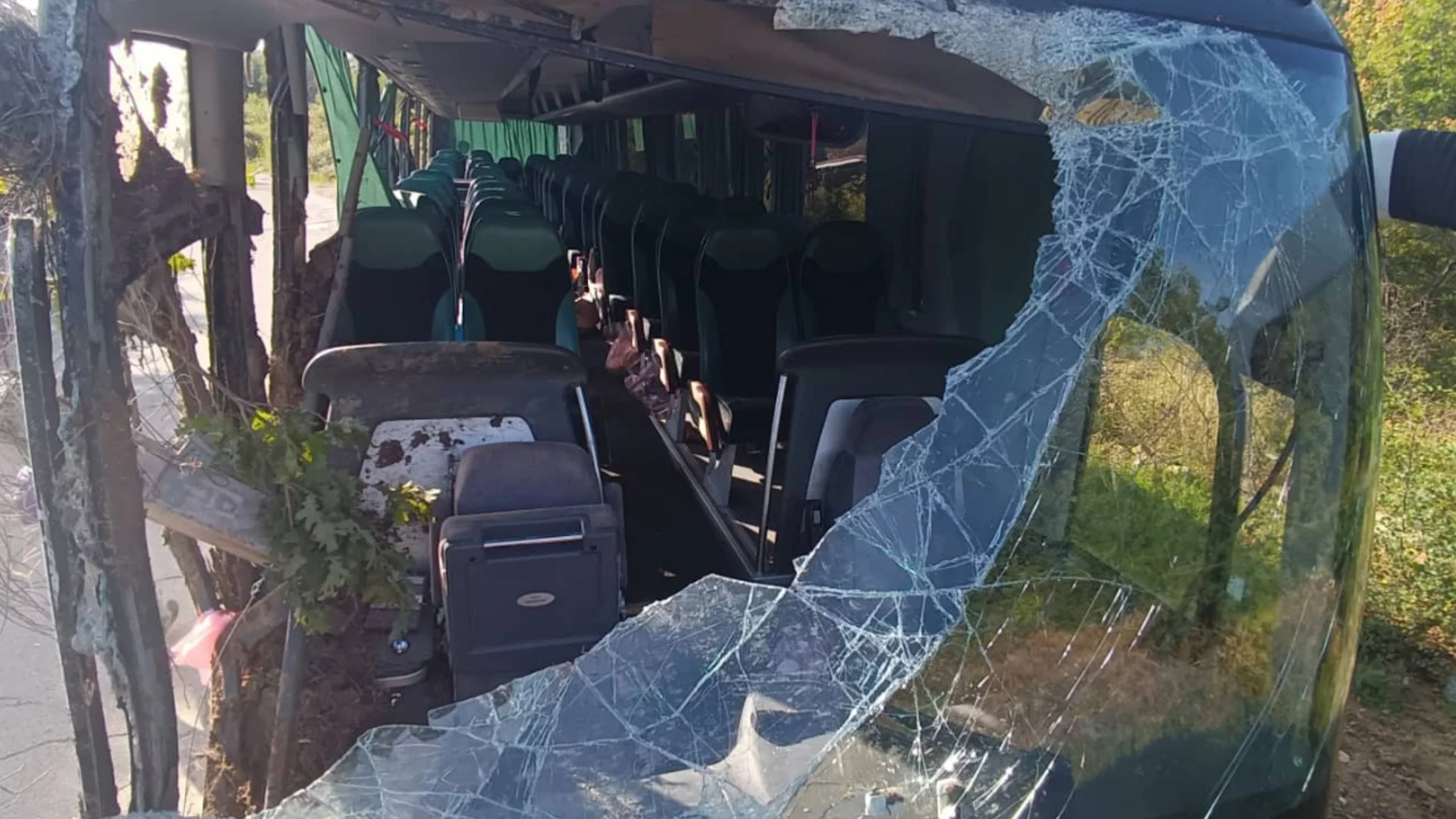 Сърбия отново в шок: След Нови Сад, автобус се вряза в автогарата в Ниш (ВИДЕО)