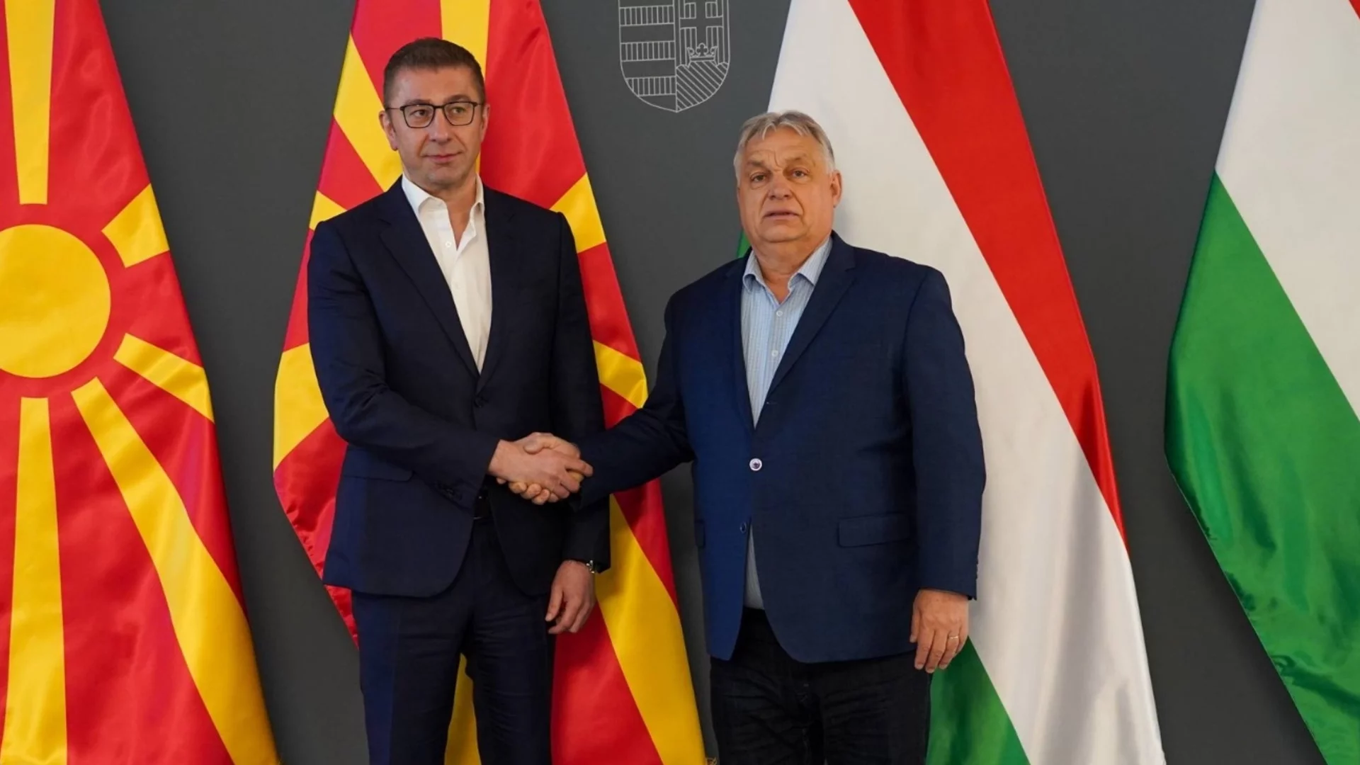 "Трансгранична мрежа за политически манипулации": Замесиха Вучич и Орбан в контрола на медиите в Скопие