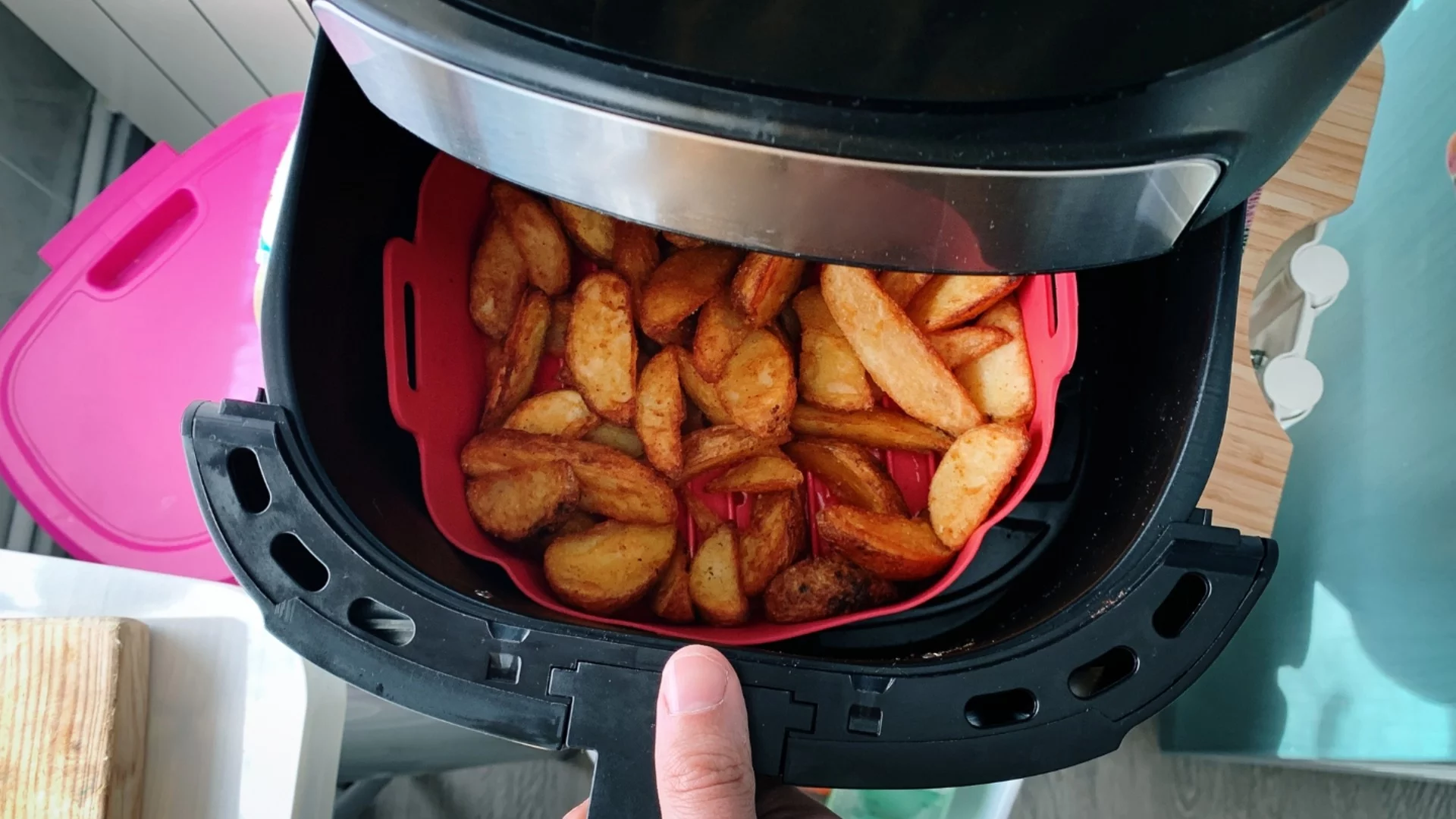 Готвене с еър фрайър: често допускани грешки и как да ги избегнем