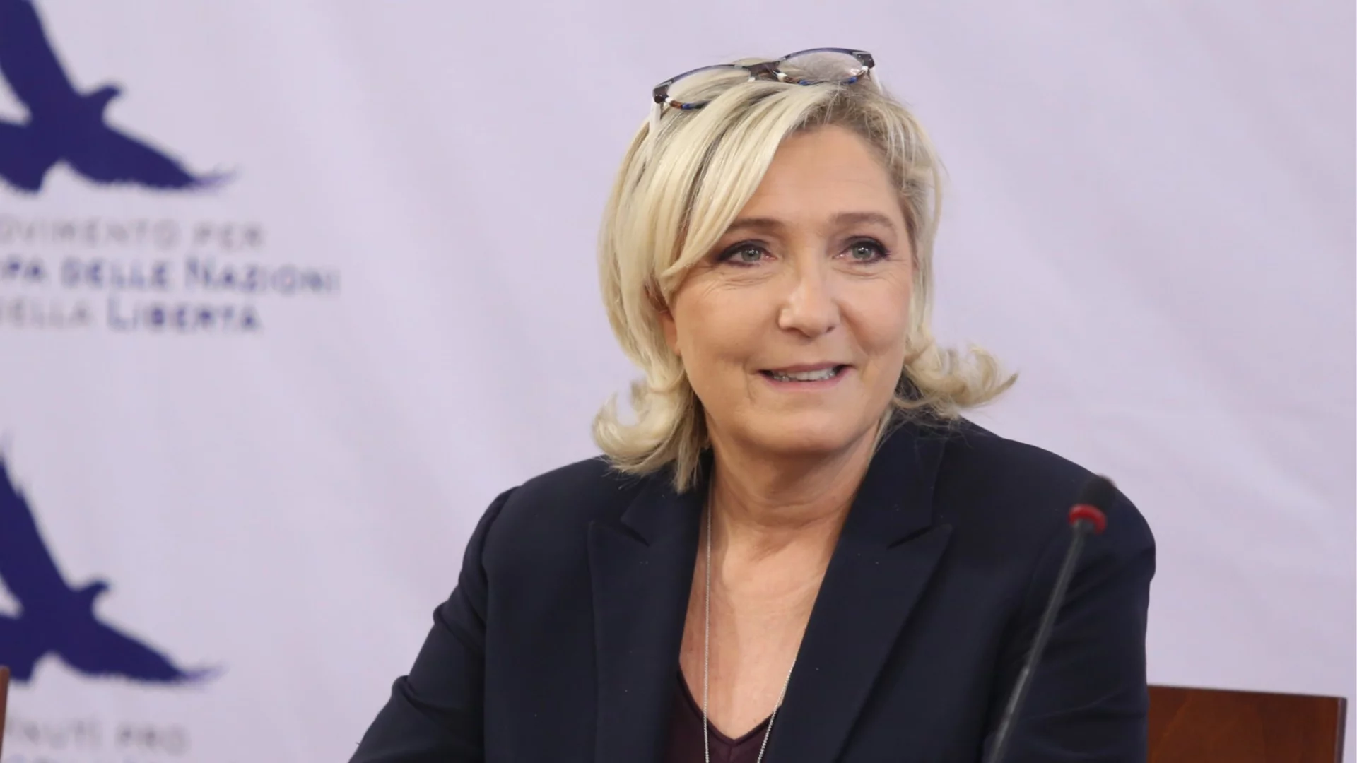 Льо Пен срещу Брюксел: Предлага Франция да спре плащанията към ЕС (ВИДЕО)