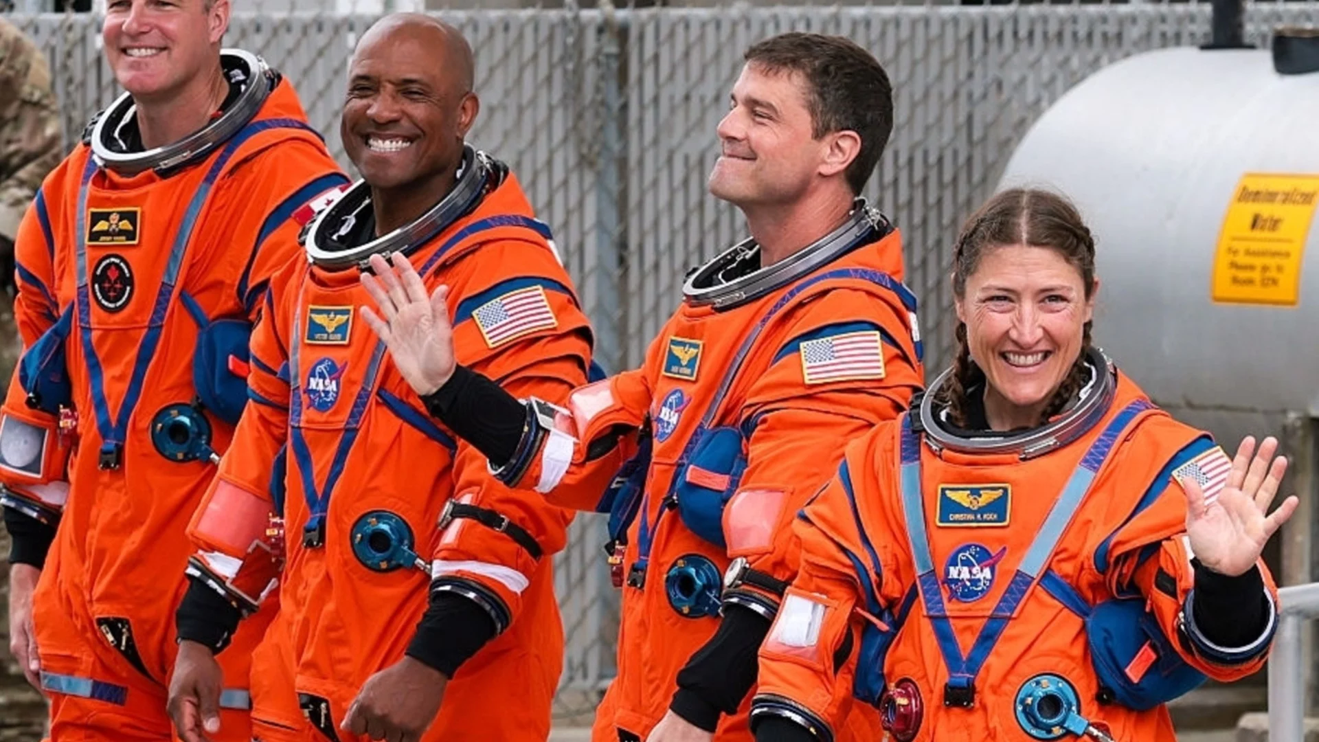 Какво ще ядат астронавтите на Артемида II: НАСА разсекрети менюто им