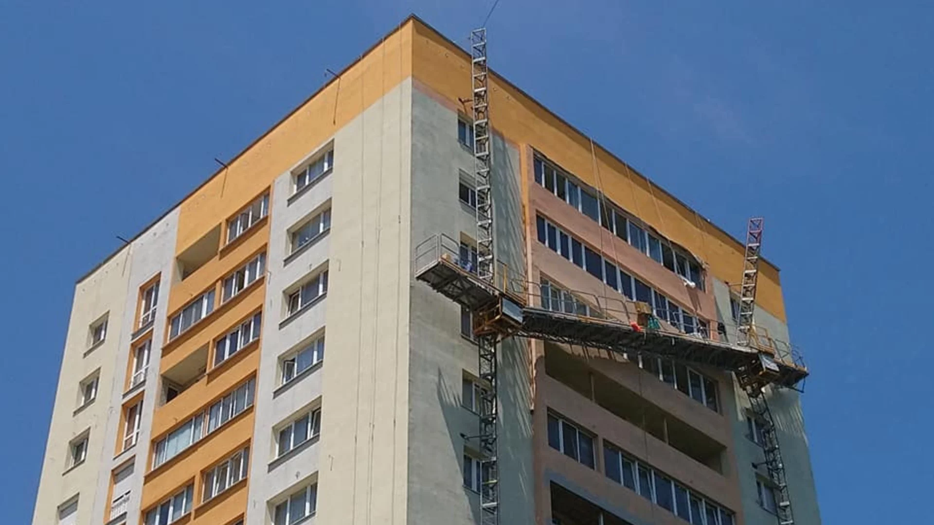 Край на 100% безплатното саниране по подразбиране: Как ще обновяваме домовете си оттук нататък?