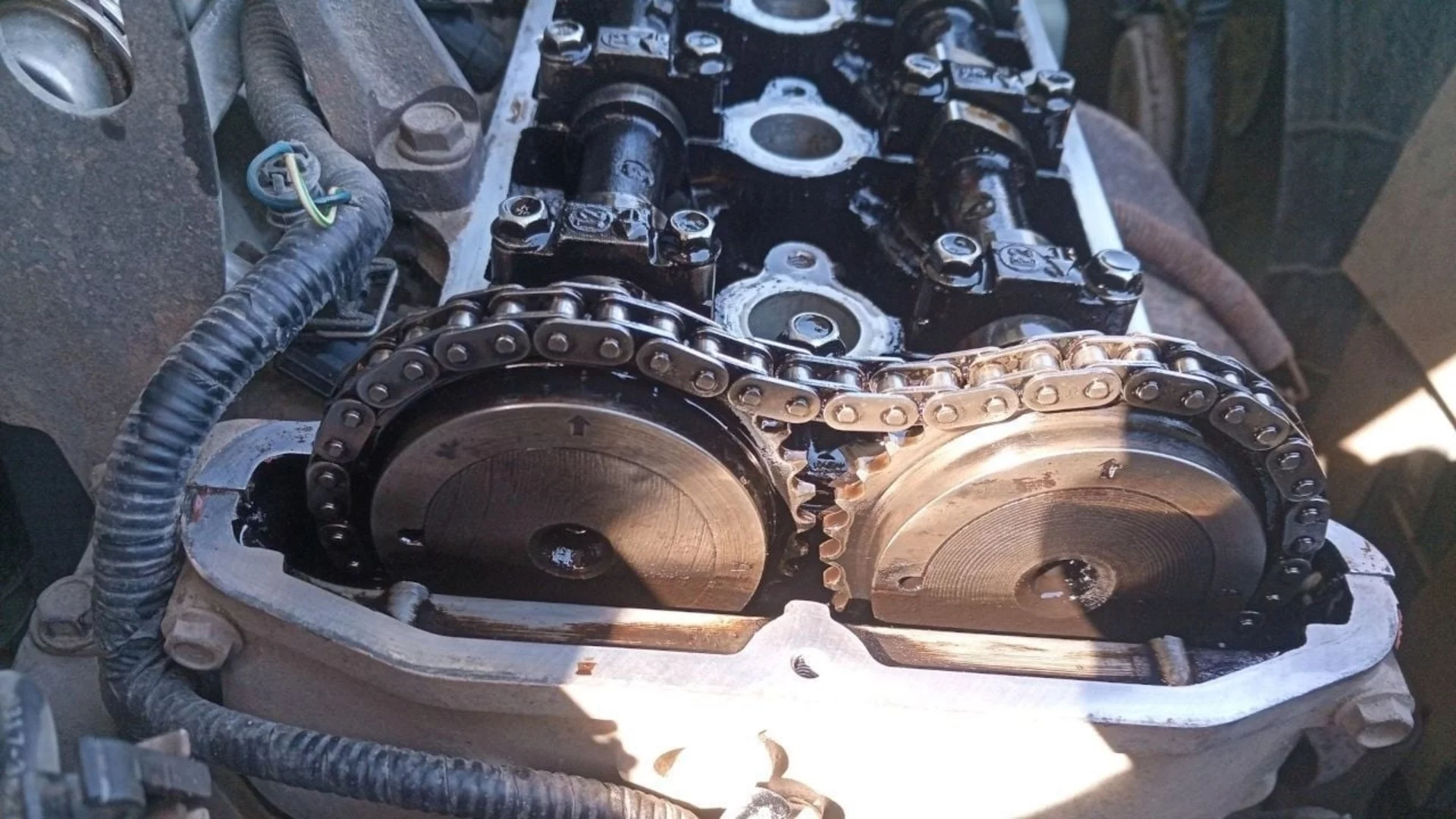 Двигател с верига или ремък – кой е по-добрият вариант