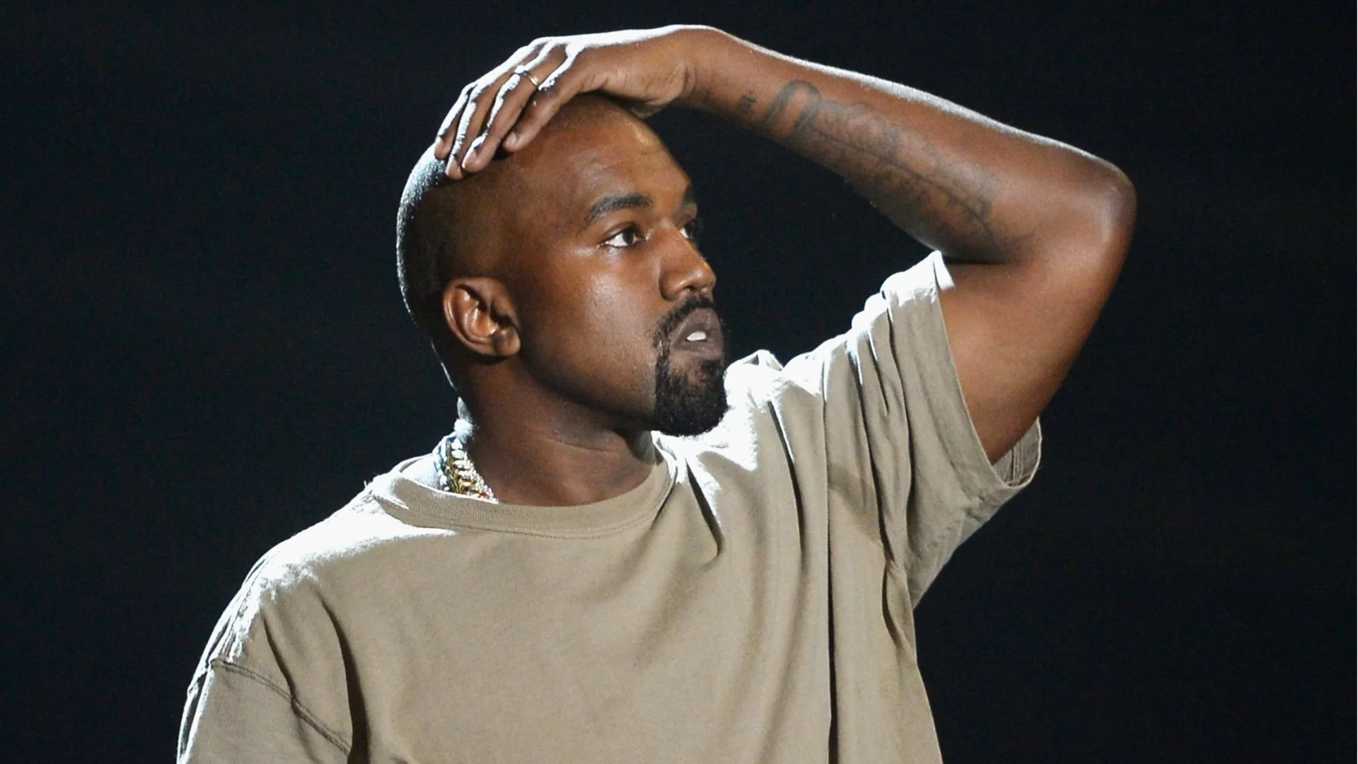 Мащабни спонсори бягат от Кание Уест, оттеглят подкрепата си от фестивал в Лондон