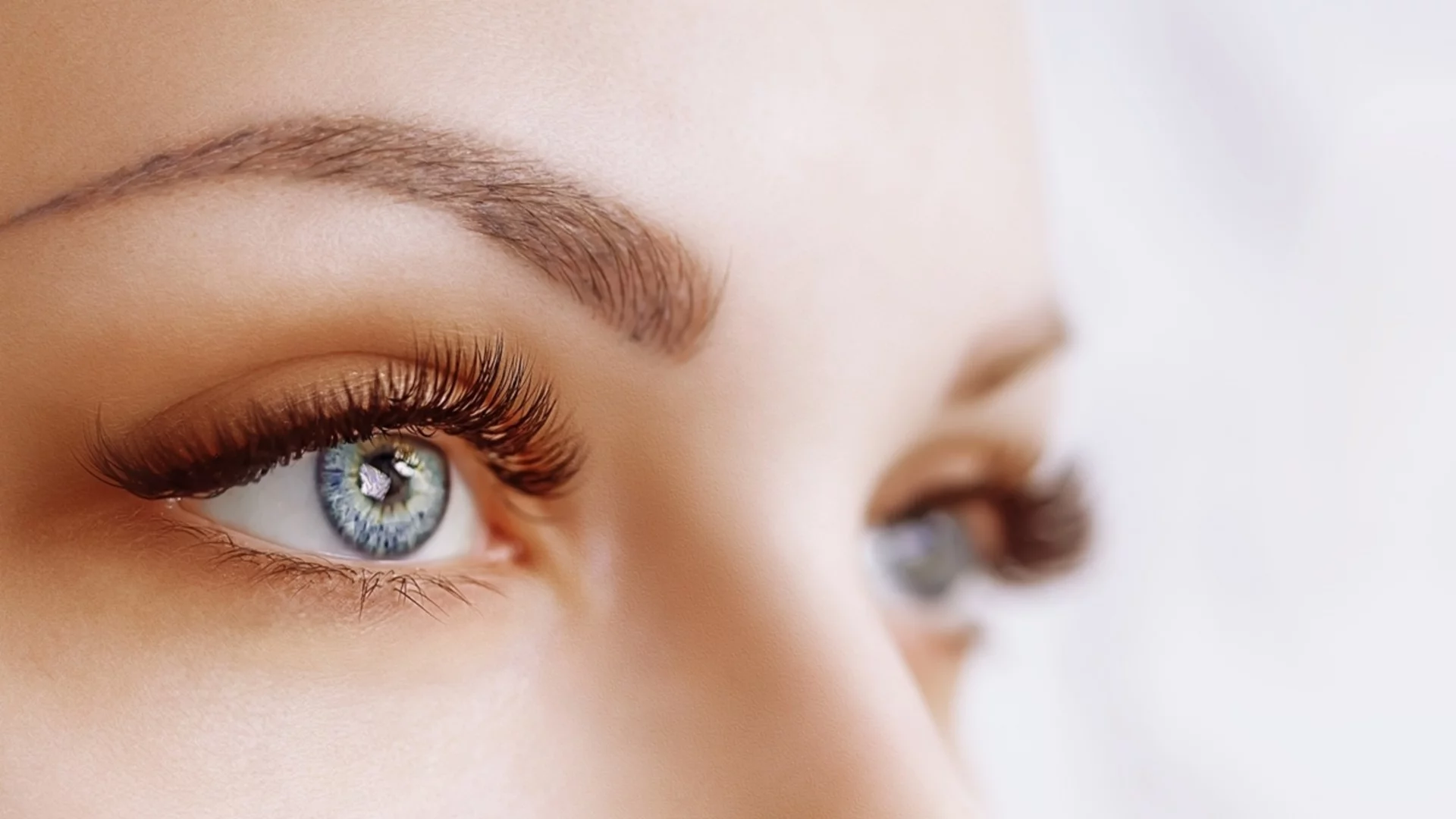 Хороскоп за днес, 7 април: Вторият ден от Страстната седмица носи на Овните силата да минат през огън и вода, а на Водолеите дава духовна храна