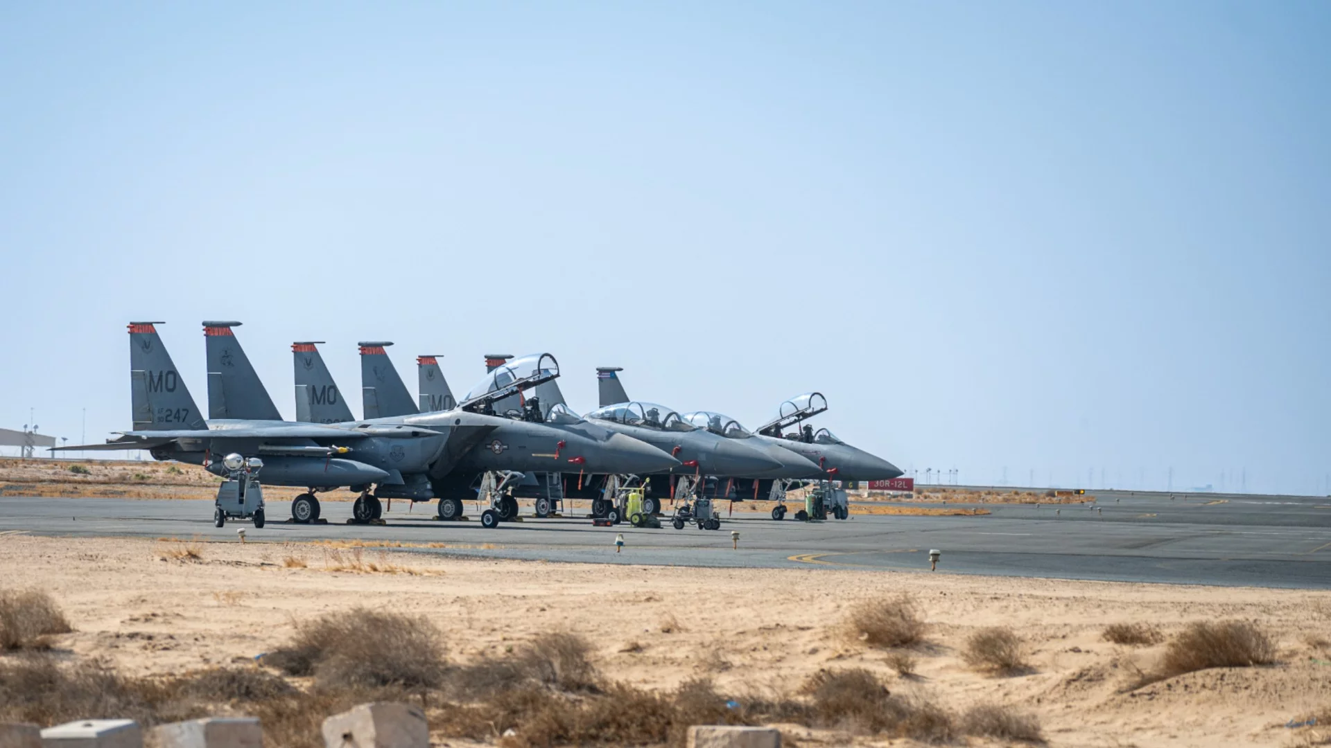 Иран изригна: Операцията на САЩ за свалените пилоти е "заблуда", целта е да ни окрадат урана