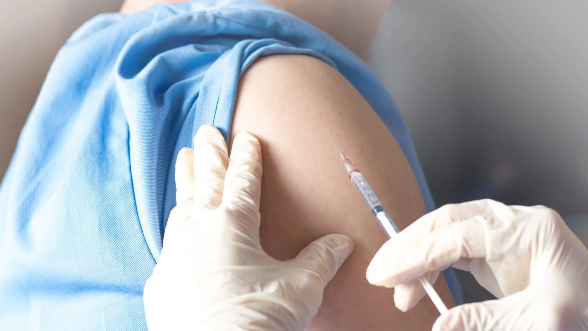 Глоба до 5000 лв. и затвор: Лекари вече подават към РЗИ имената на родители, неваксинирали децата си