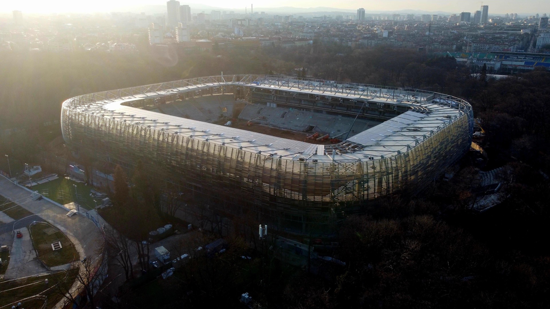 Мистерията е разкрита: Италиански гранд ще гостува на “Българска армия”