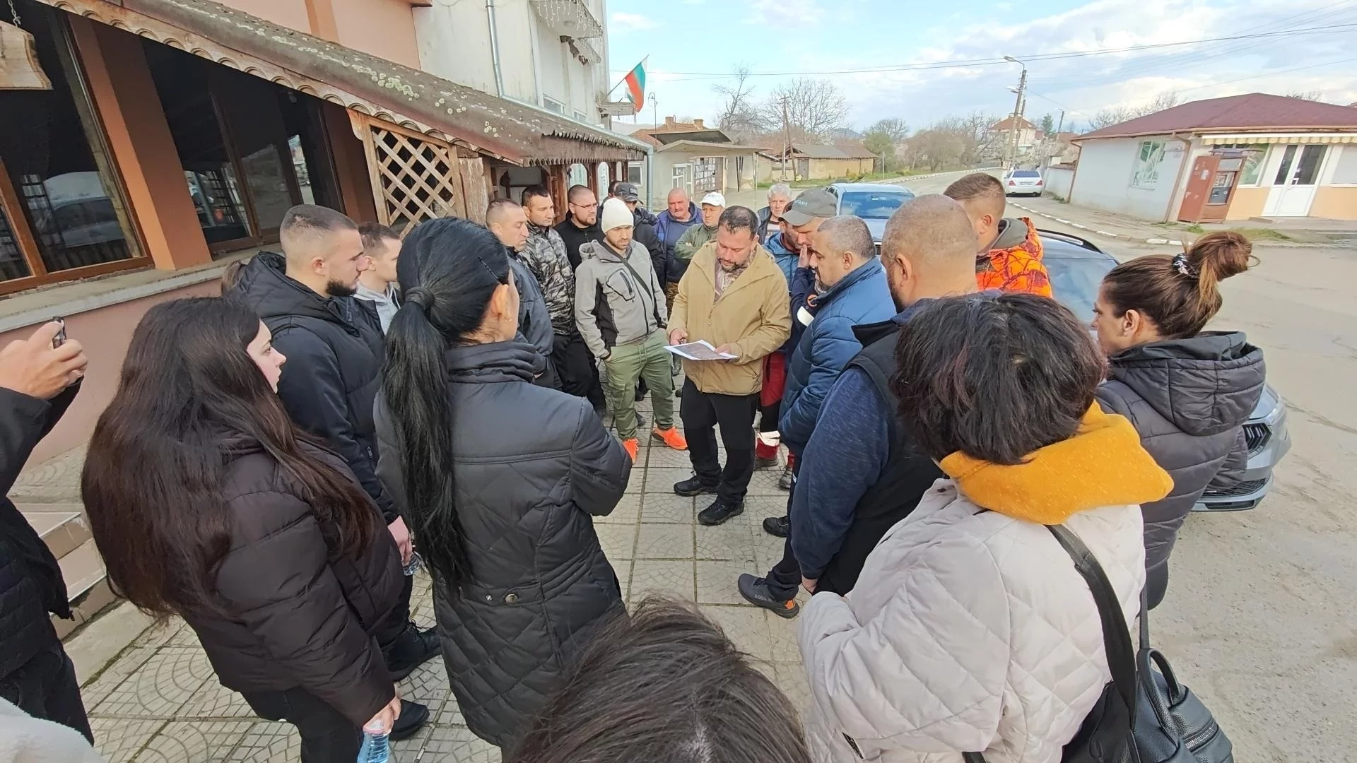 Без следа: Пети ден търсят изчезналата край Казанлък жена