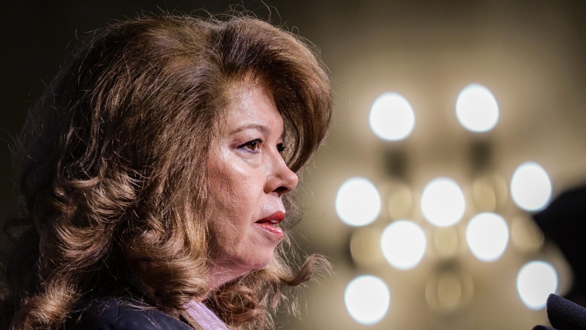 Йотова остро към Тръмп: Хората очакват мъдрост и мир, а не сила и заплахи