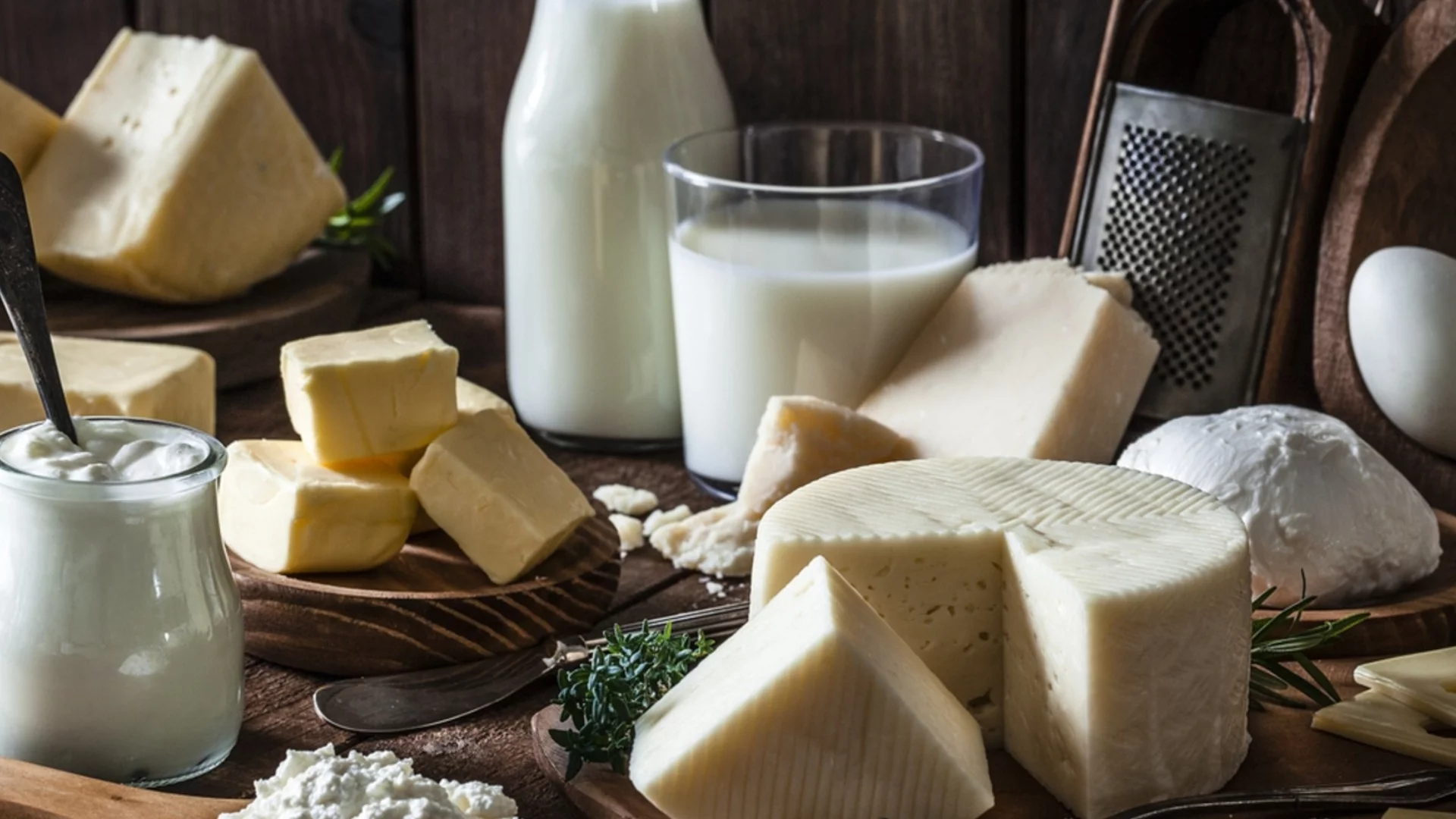 Над половин тон млечни храни иззе БАБХ