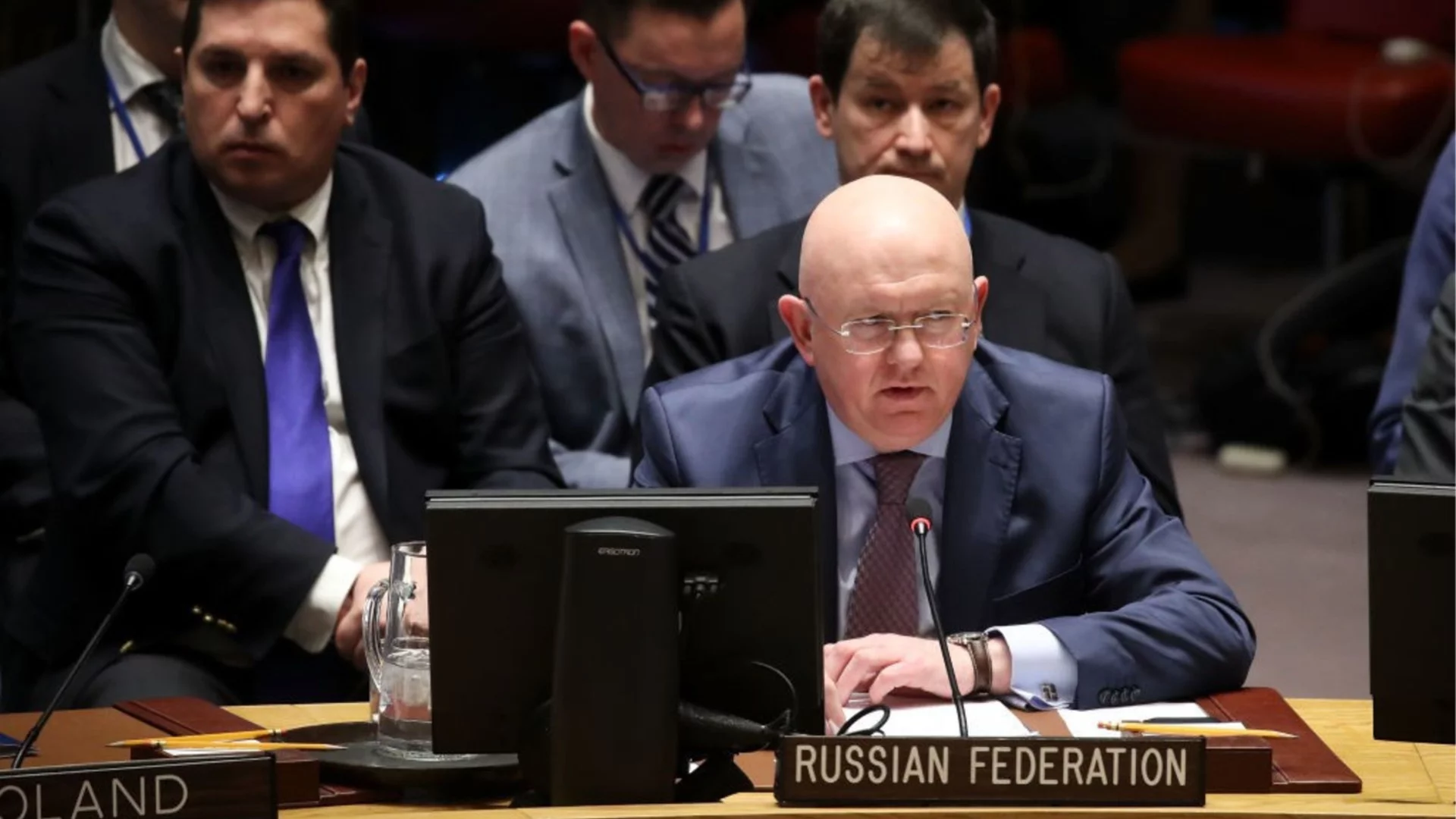 Китай и Русия казаха "не" на резолюция за отваряне на Ормузкия проток