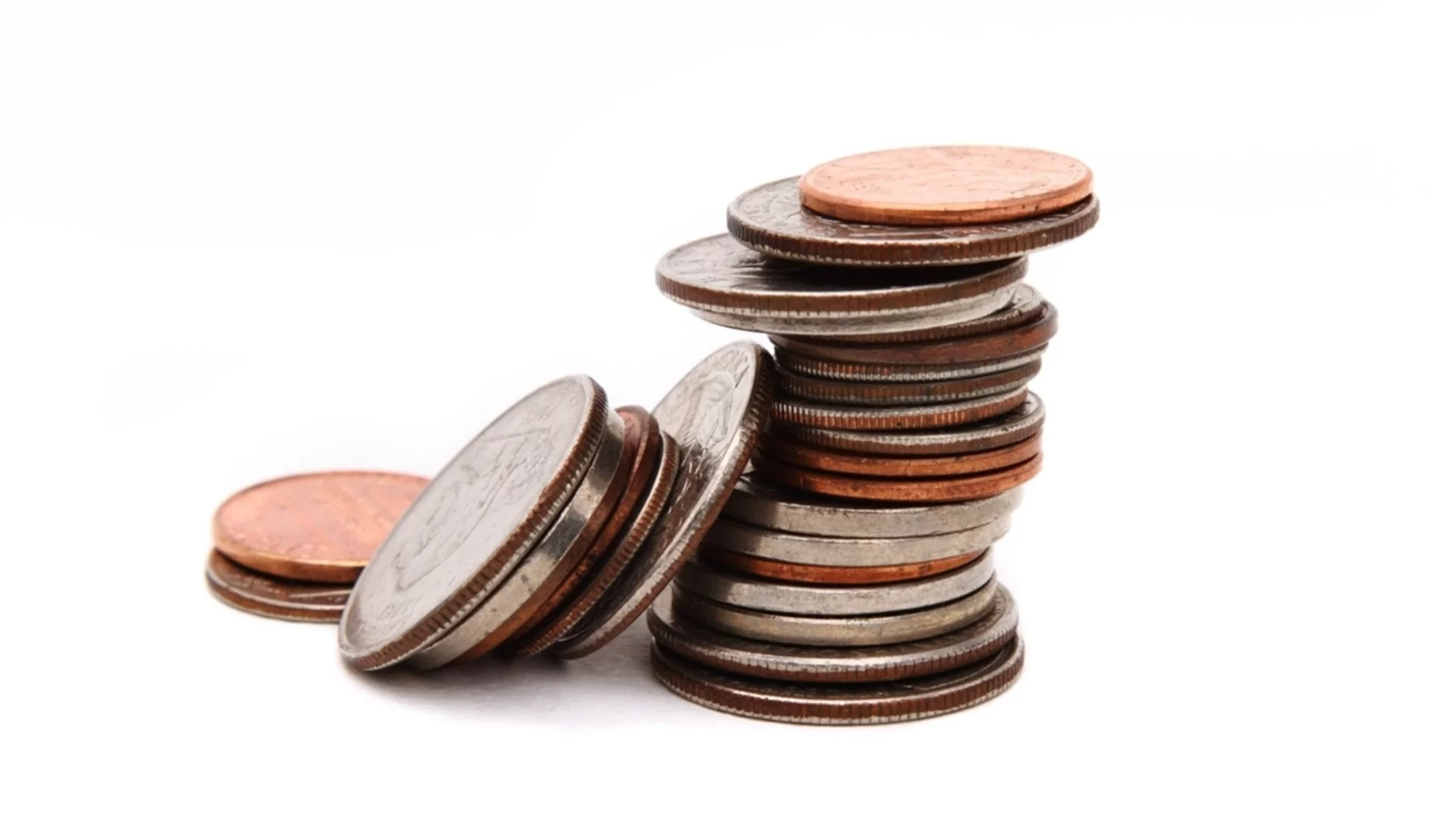 Утре Телец, Козирог + още 2 зодии ще се откажат от своите 30 сребърника