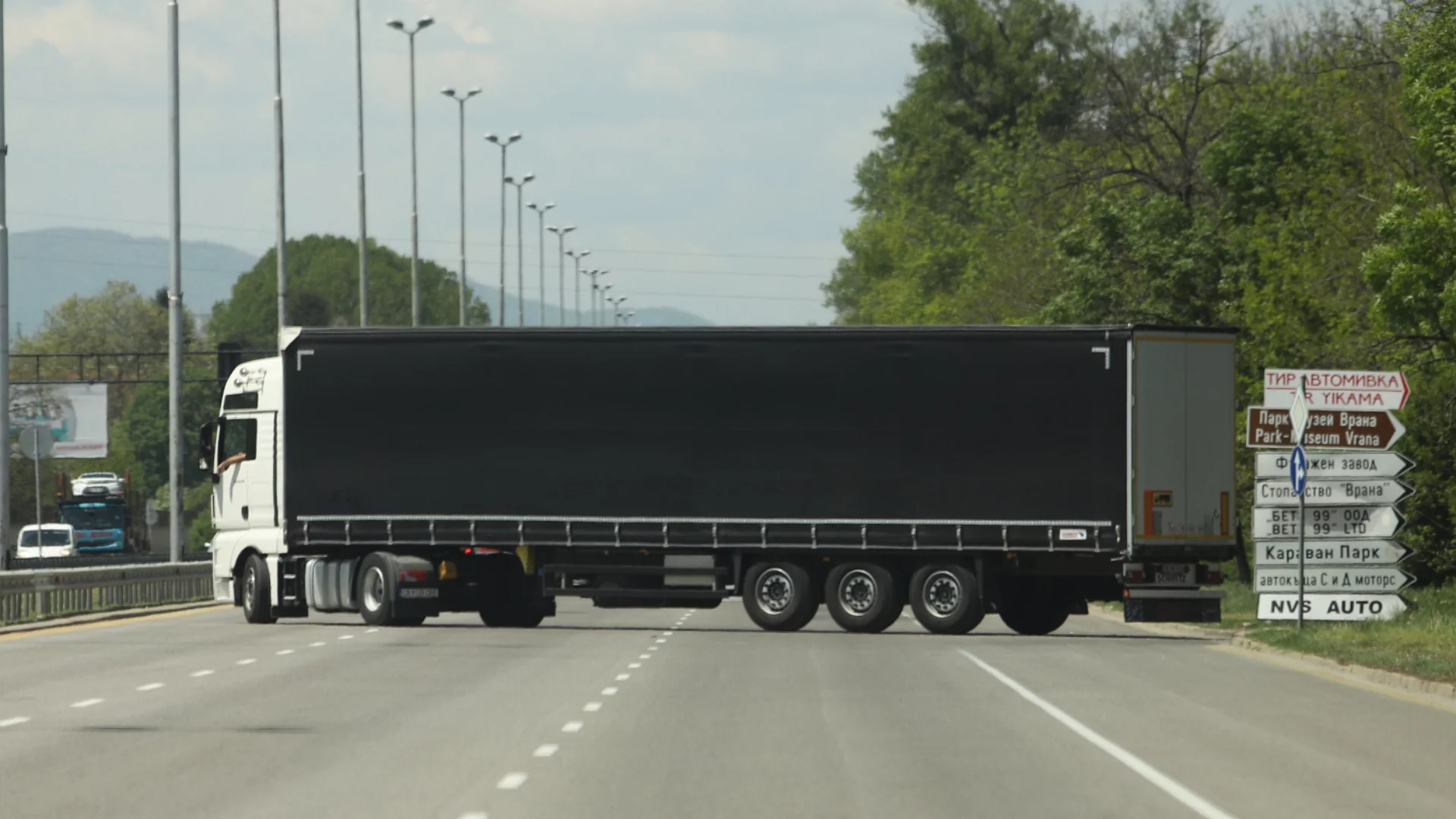 100 млн. евро за превозвачите заради скъпите горива: Засега импулсът за протест е туширан