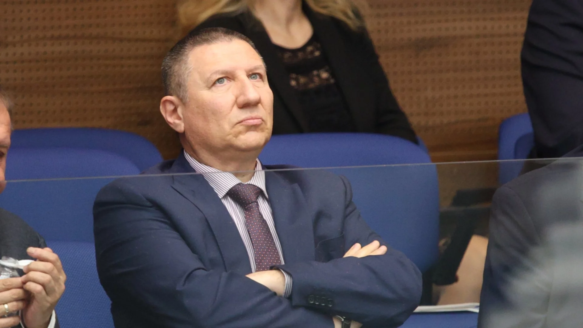 Парадокс: Сарафов се оказва освободен "по закон", а ВСС отказва да го смени