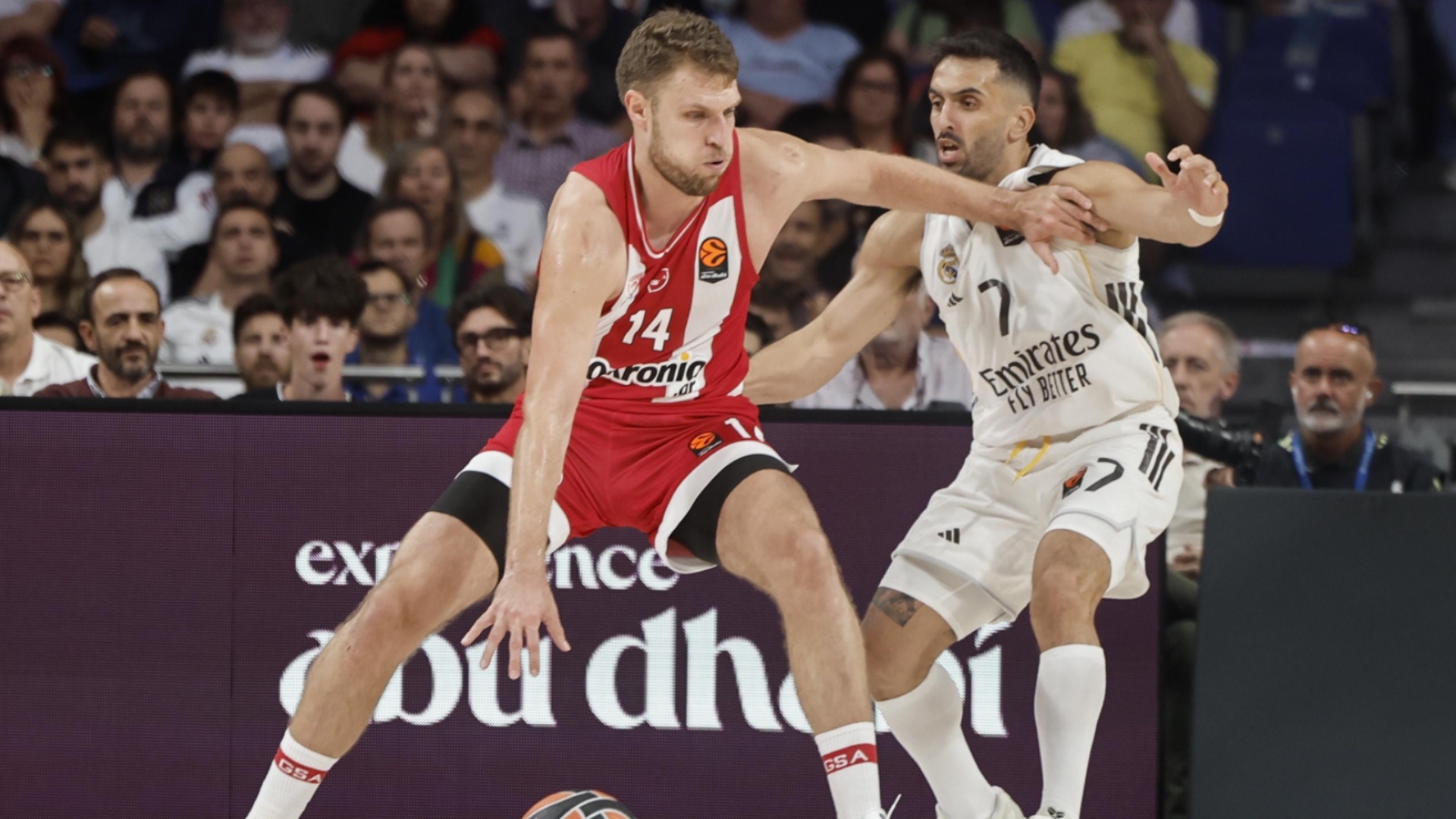 След успеха срещу Реал Мадрид: Везенков идва в София като лидер в Европа