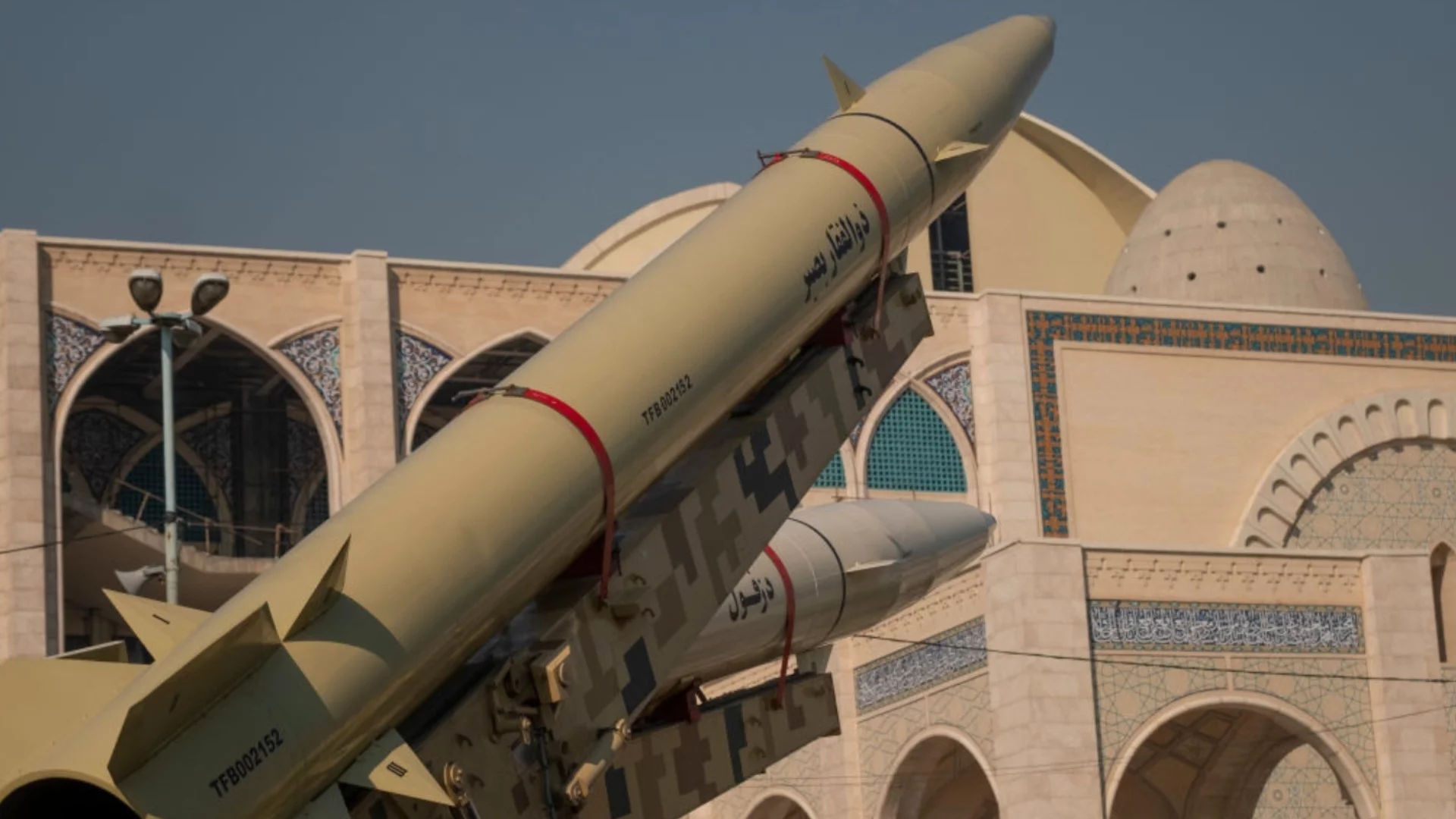 Данни за ракетите и дроновете на Иран след над 40 дни война: Това ли спря Тръмп?