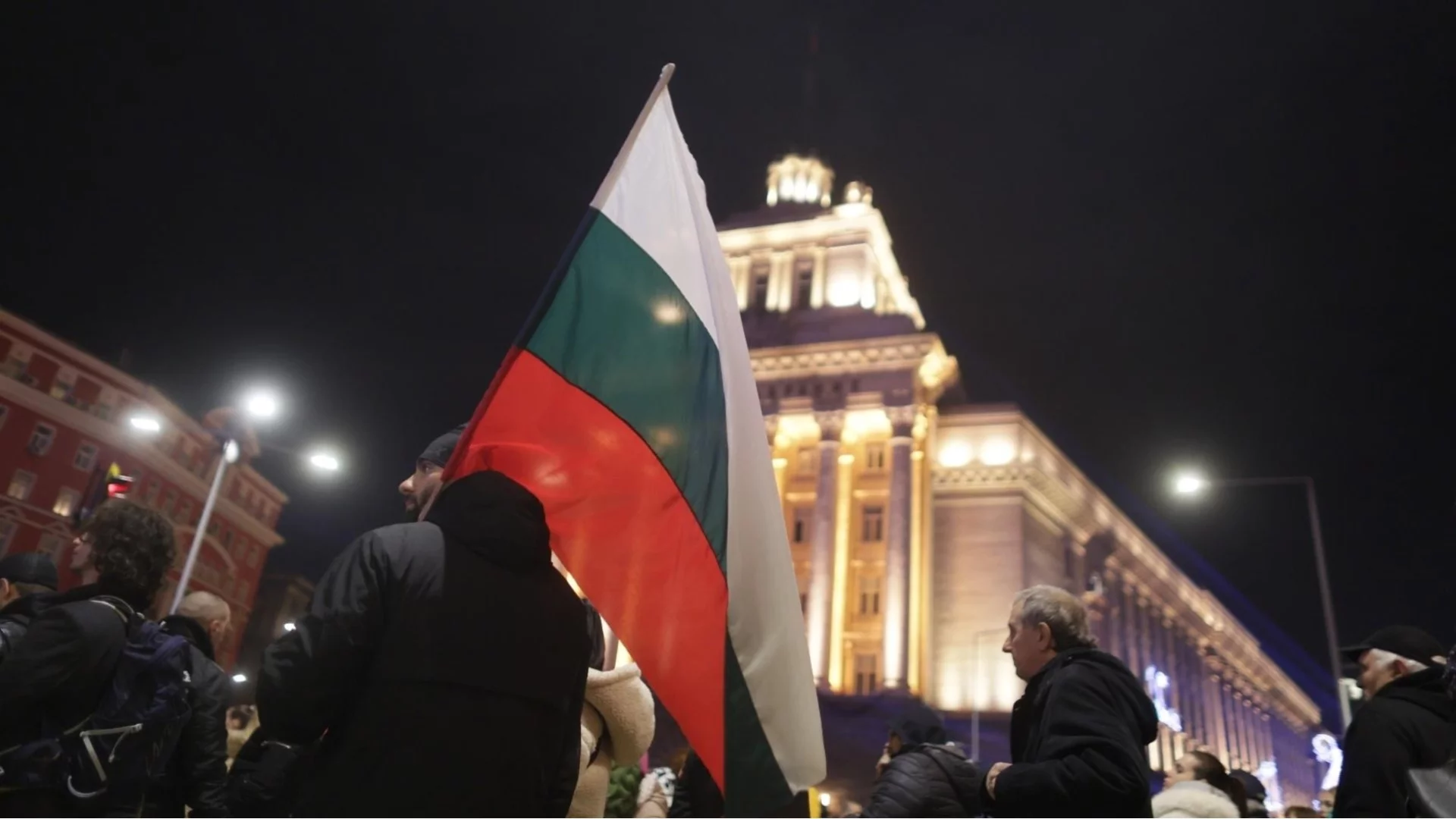 Над милион лева за реклама: Кои медии взеха най-много пари от партиите и кой къде харчи за изборите? (СНИМКИ)