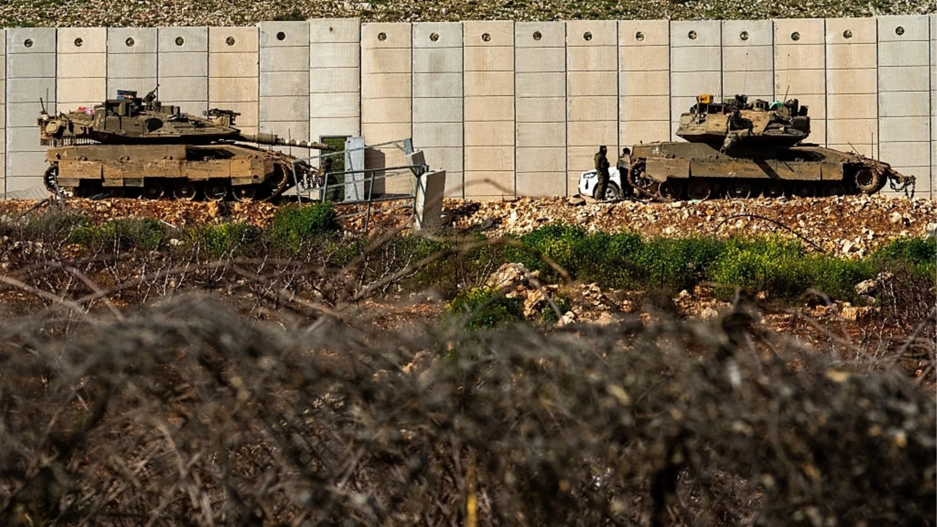 Няма примирие: Израелската армия забрани на ливанците да се връщат по домовете си на юг (ВИДЕО)