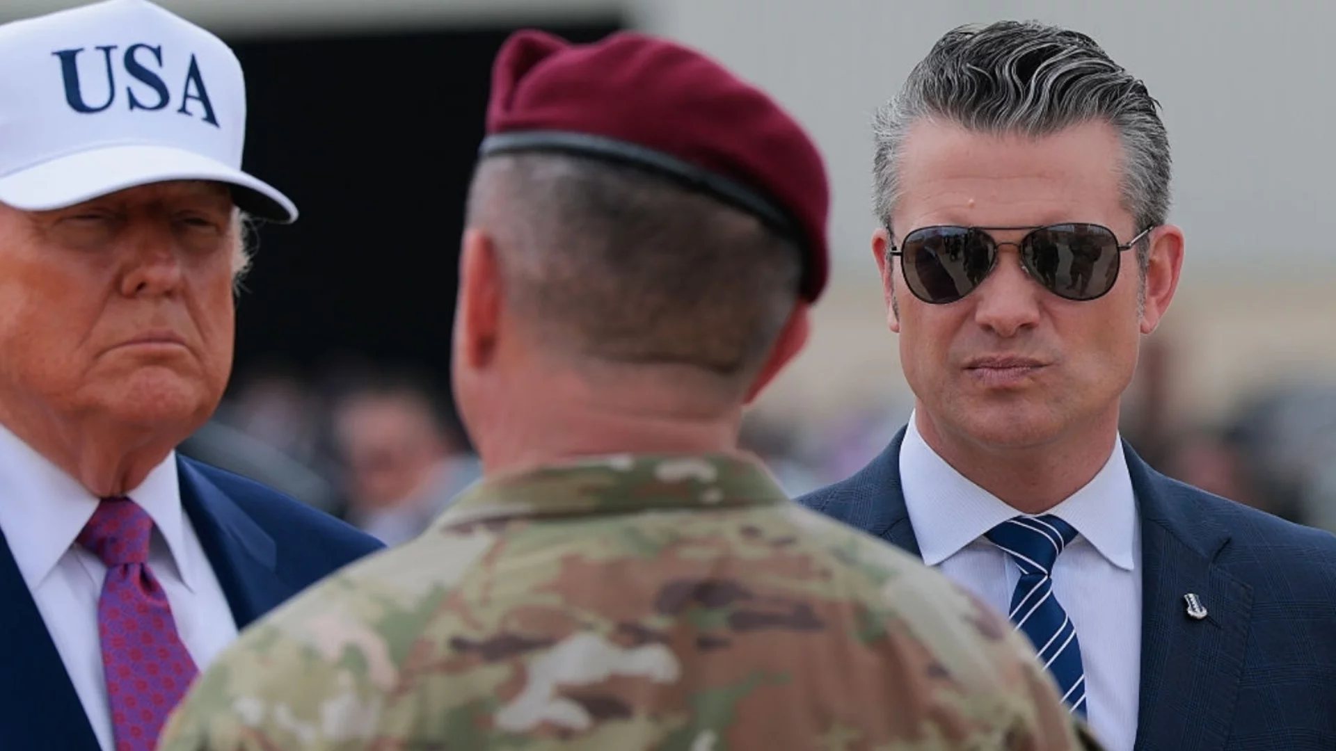 Тръмп заплаши с тежки мита всеки, който доставя оръжие на Иран. С Хегсет уверяват, че няма да има иранско ядрено оръжие (ВИДЕО)