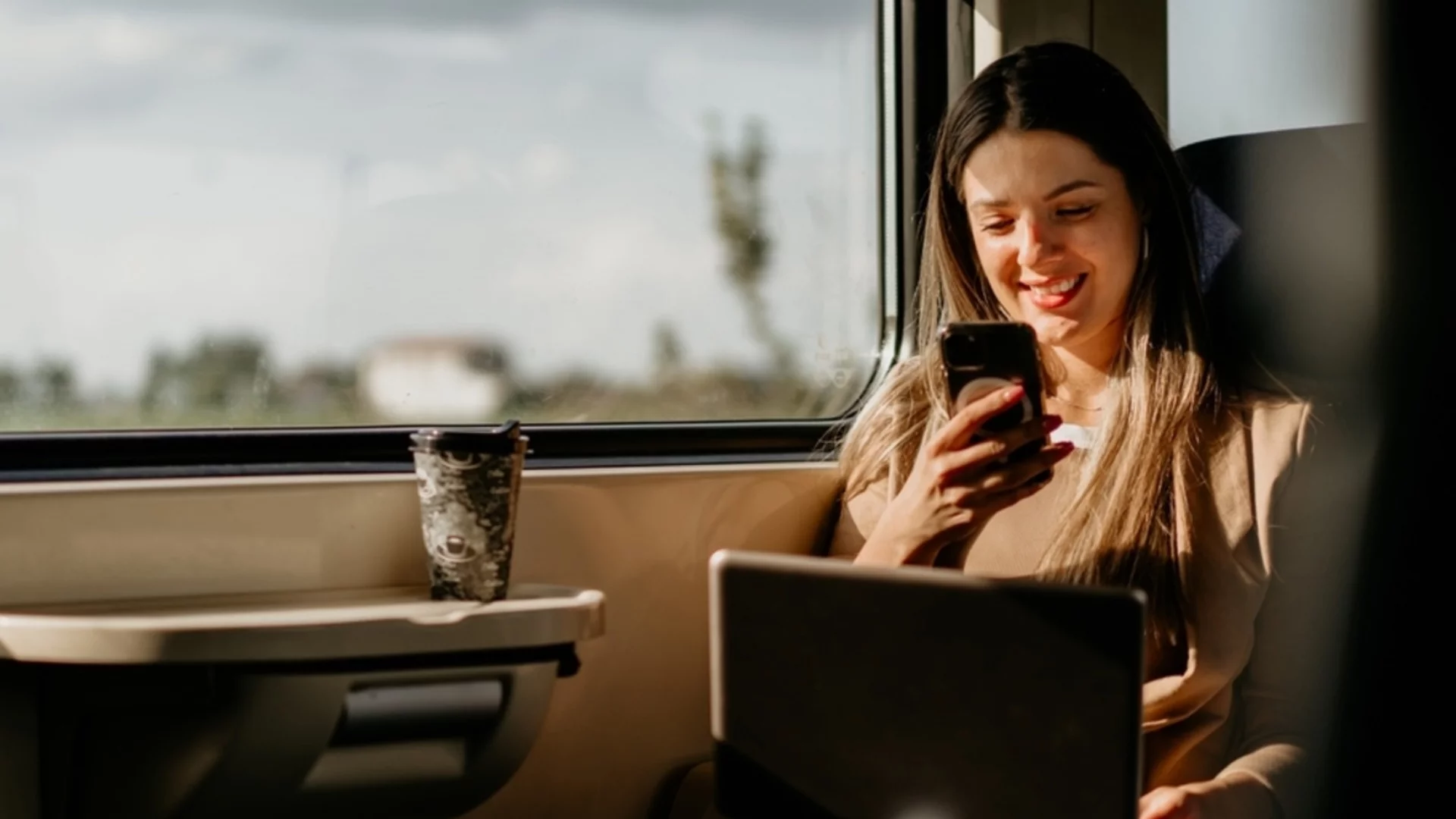 Още 40 хиляди европейци ще пътуват безплатно из ЕС