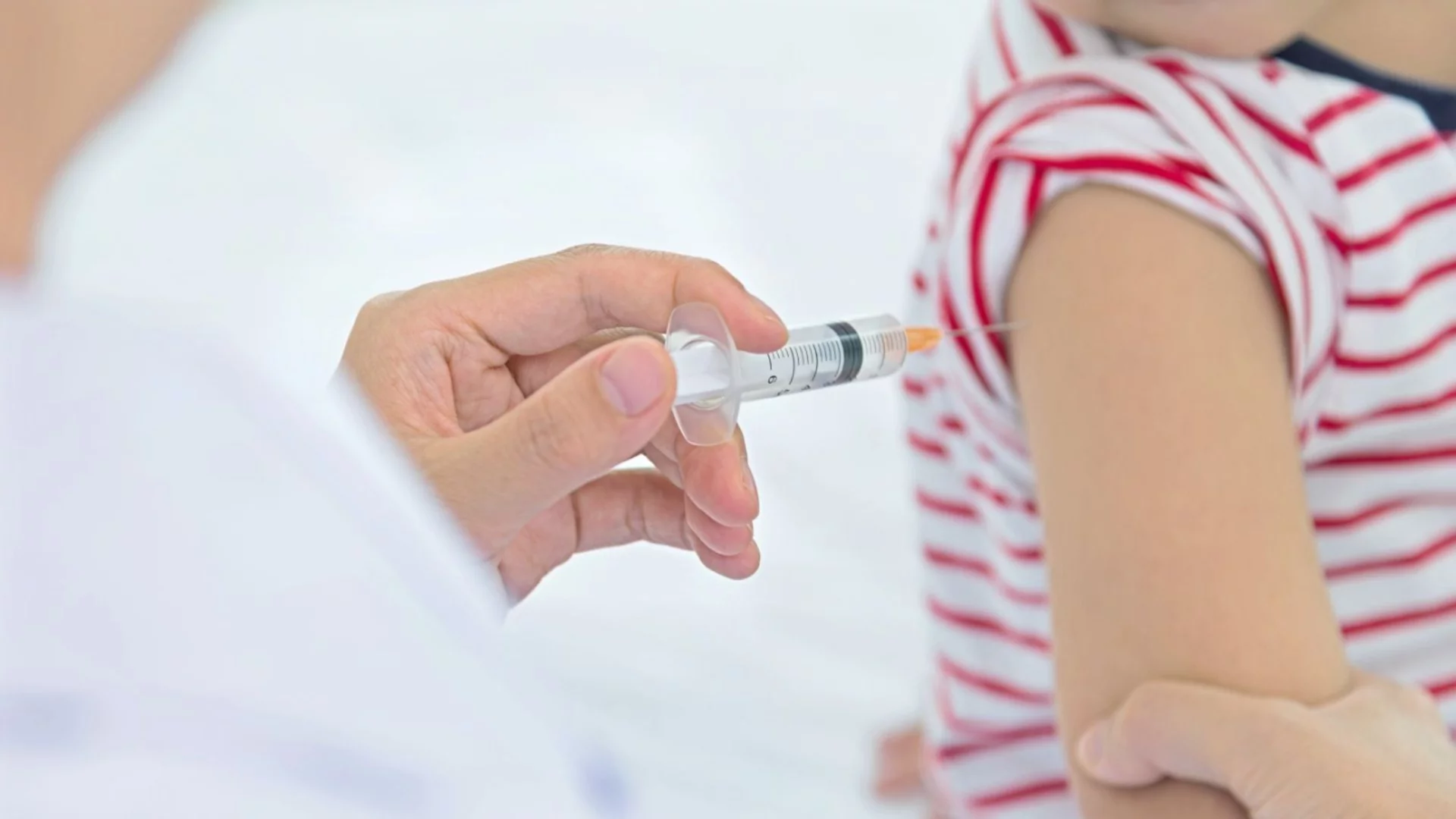 Искане: Ако дете почине от ваксинопредотвратимо заболяване, родителите да бъдат обвинени в убийство