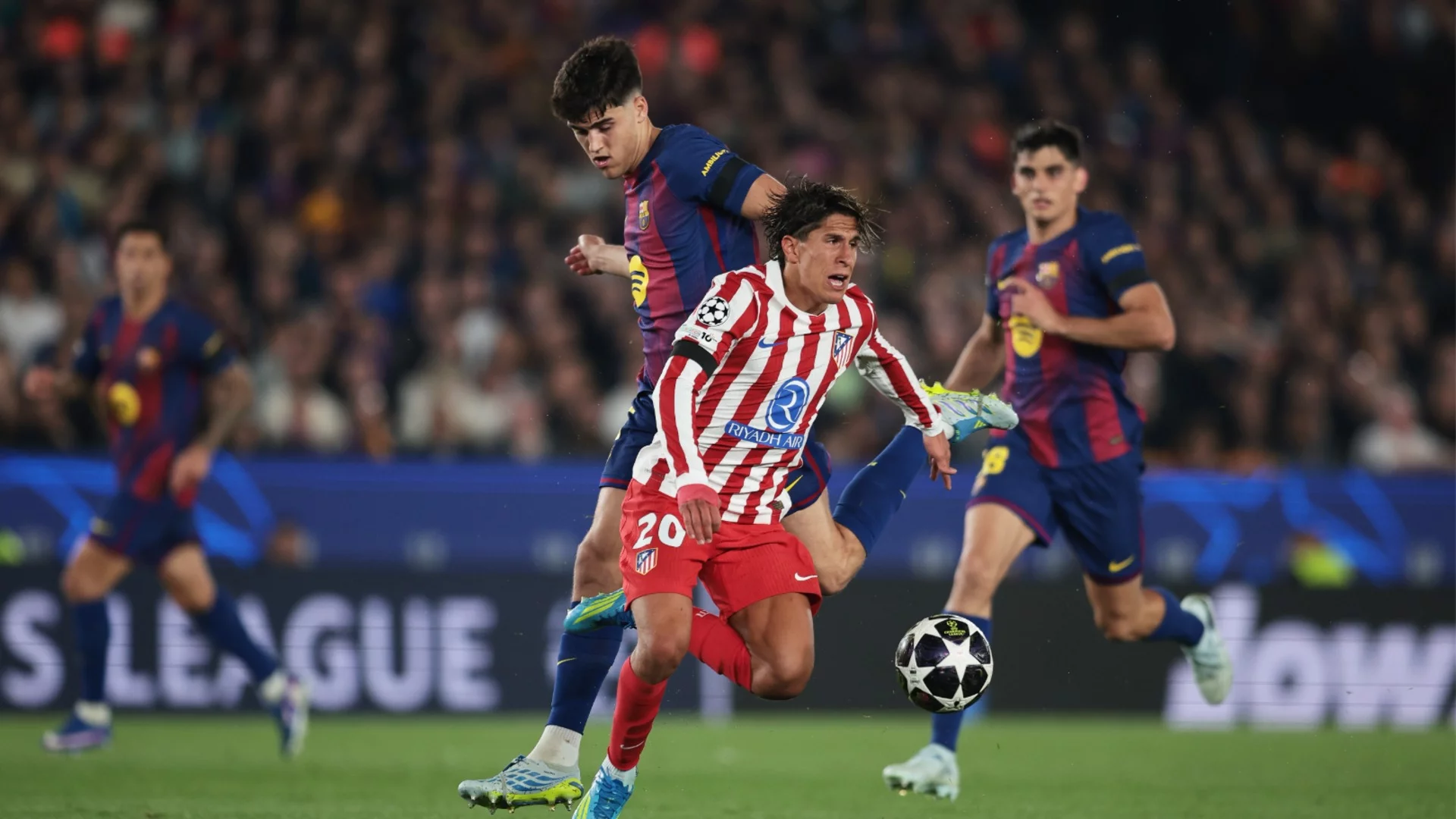 Прагматичен Атлетко Мадрид удари хаотичен Барселона на "Камп Ноу": реваншът в Шампионска лига ще бъде много тежък