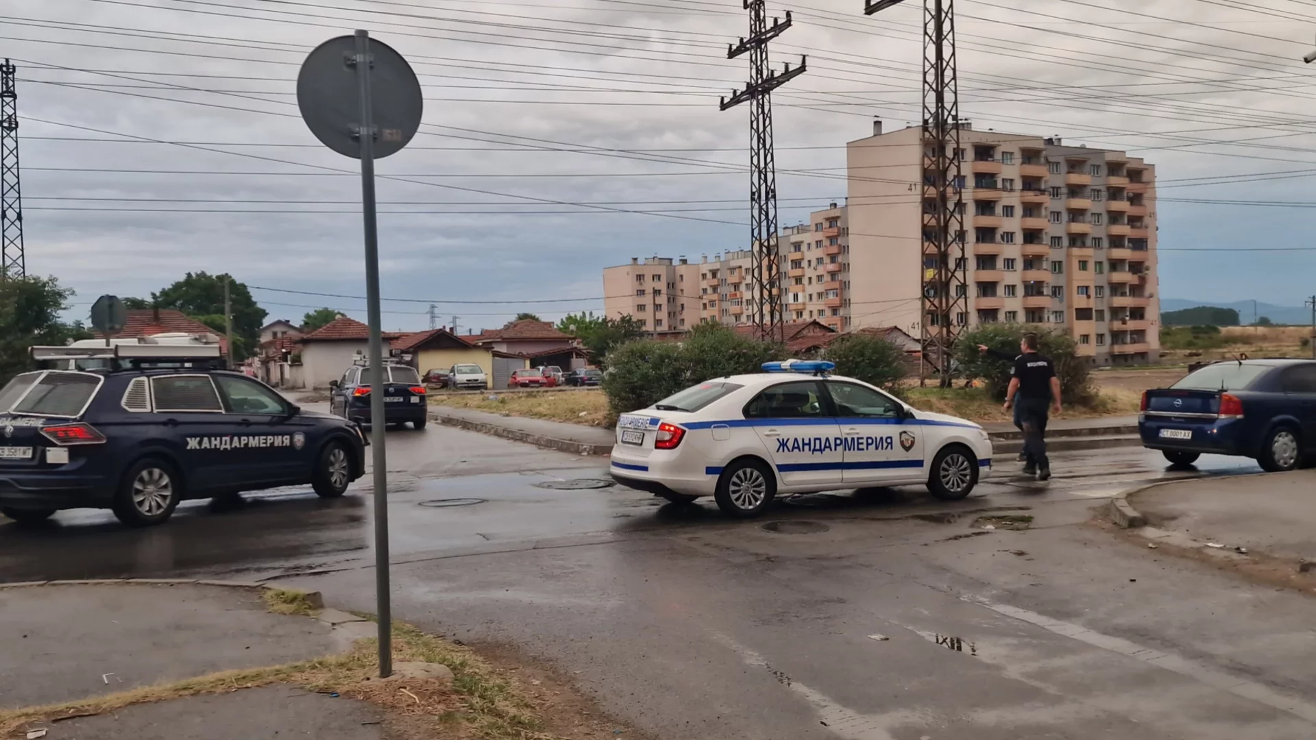 Замеряли се с бутилки: Две фамилии се биха в Хасково