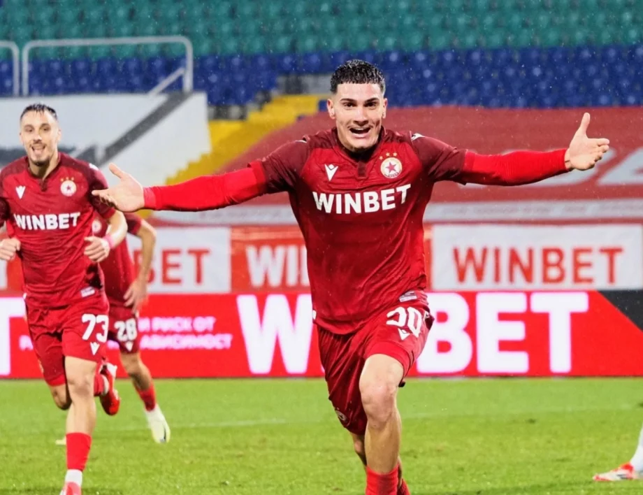 Явно българите могат! "Златният" Петко Панайотов измъкна слаб ЦСКА от страшен резил