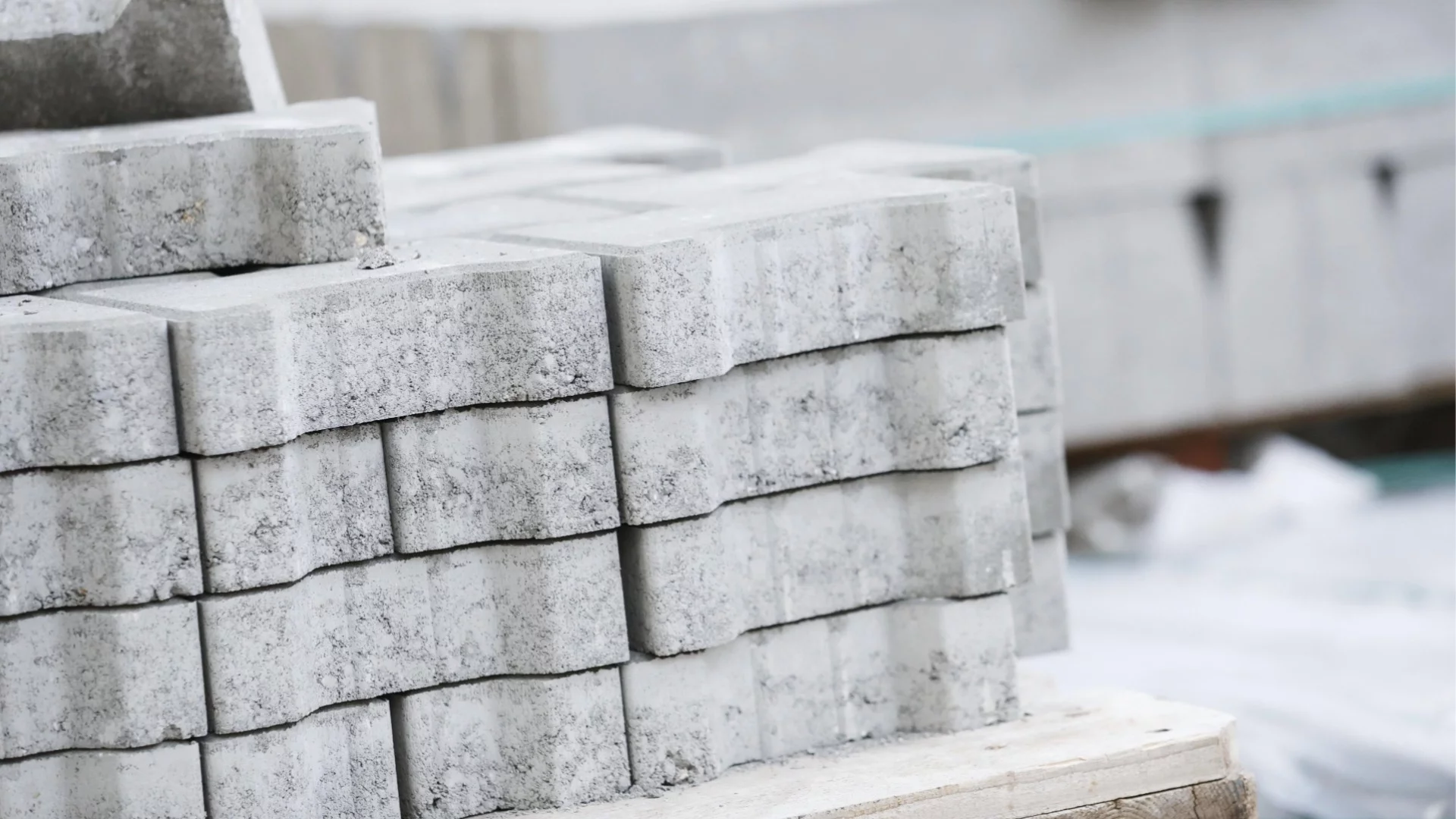 Хиляди квадрати тротоари са ремонтирани в София