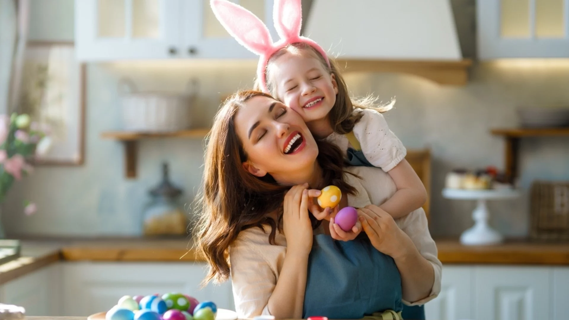 Хороскоп за утре, 12 април: Великден носи велико щастие на Везните и отваря врата към чудесата на Водолеите