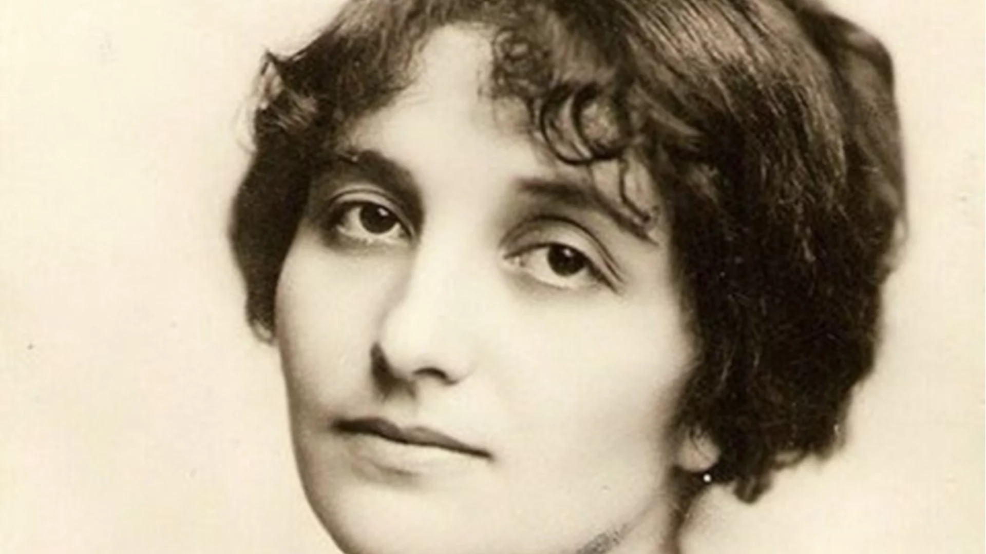 Стихотворение на деня, 10 април, от Дора Габе