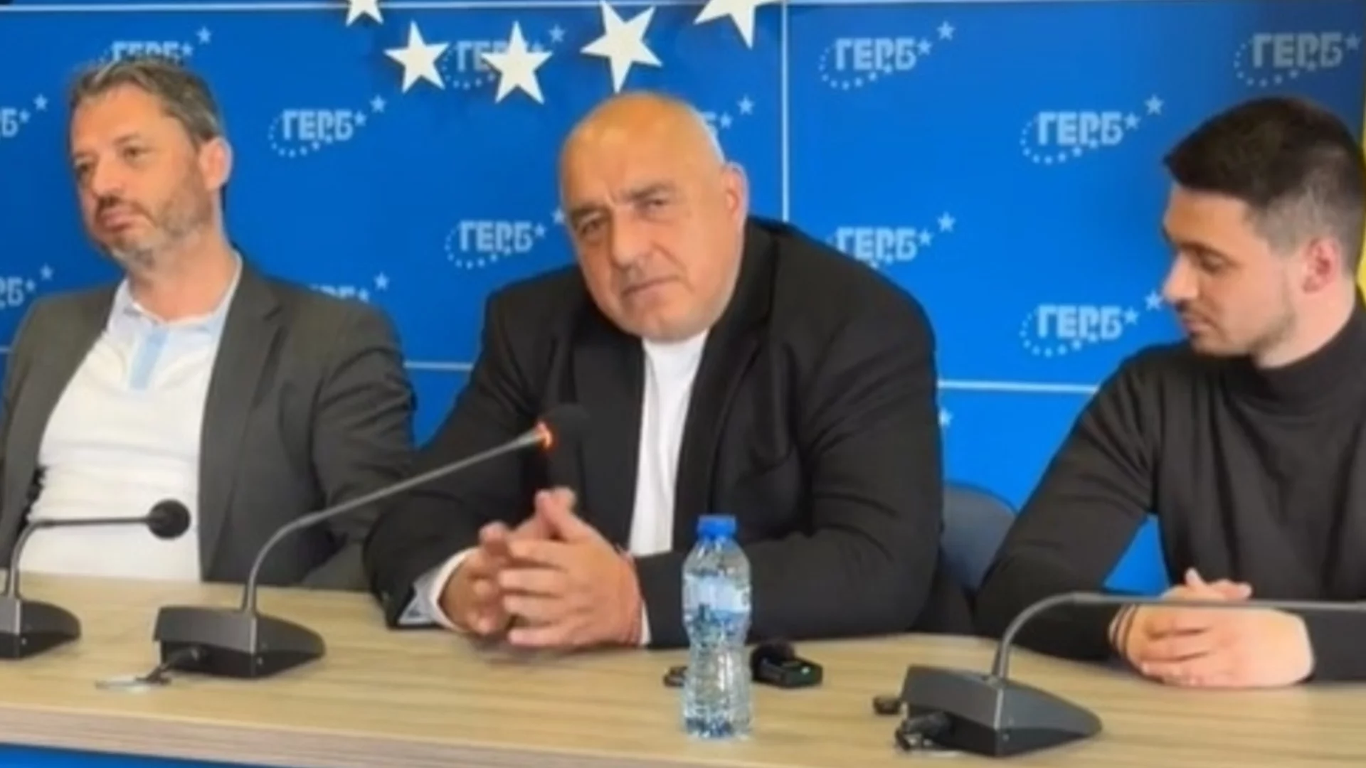 "Хората виждат руската намеса, зад мен стои украинското знаме": Борисов за Радев и TikTok и "вълната" на изборите (ВИДЕО)