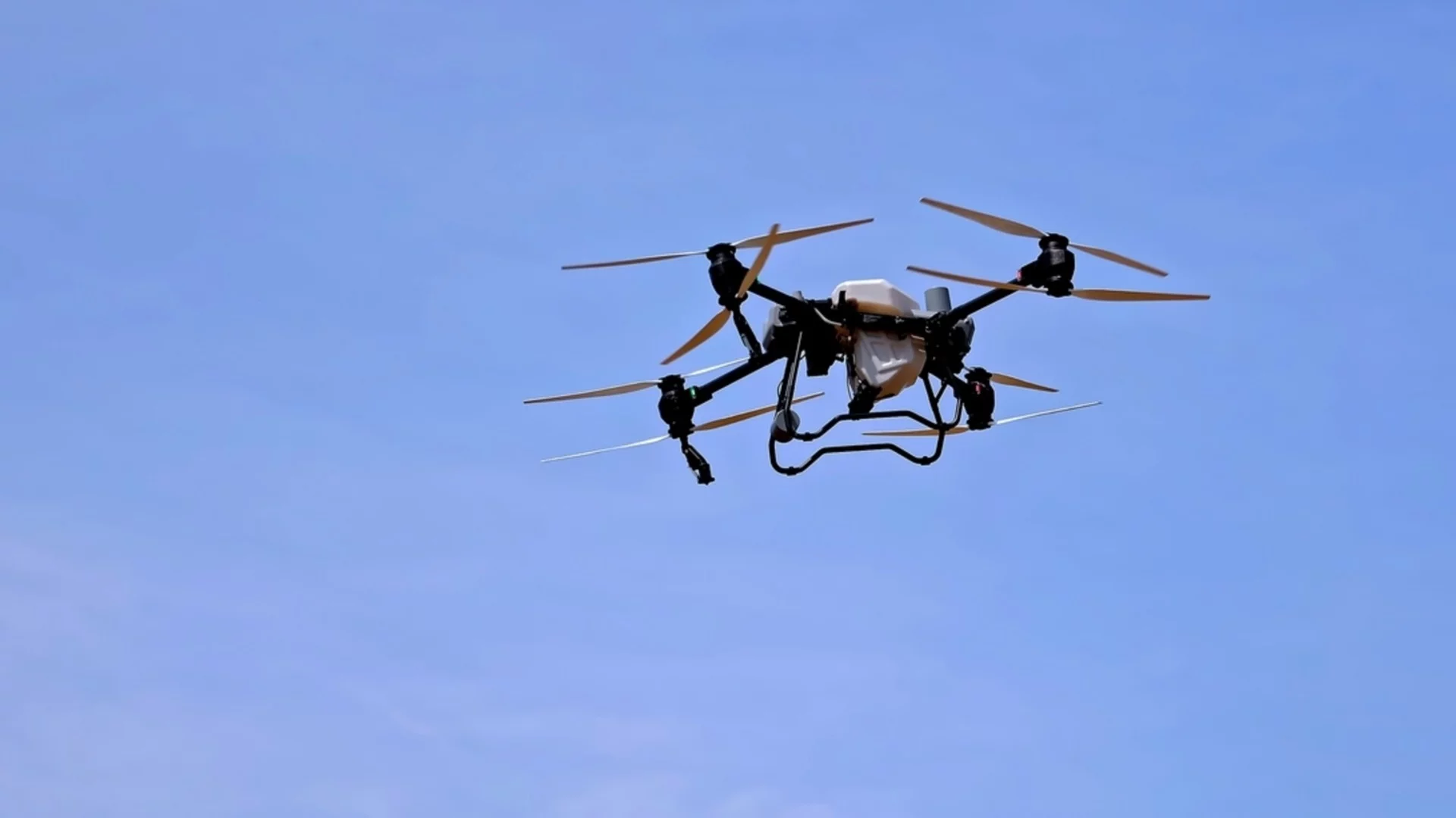 С най-новите американски дронове: Вижте придобивките на отдела за борба с тероризма в Албания (ВИДЕО)