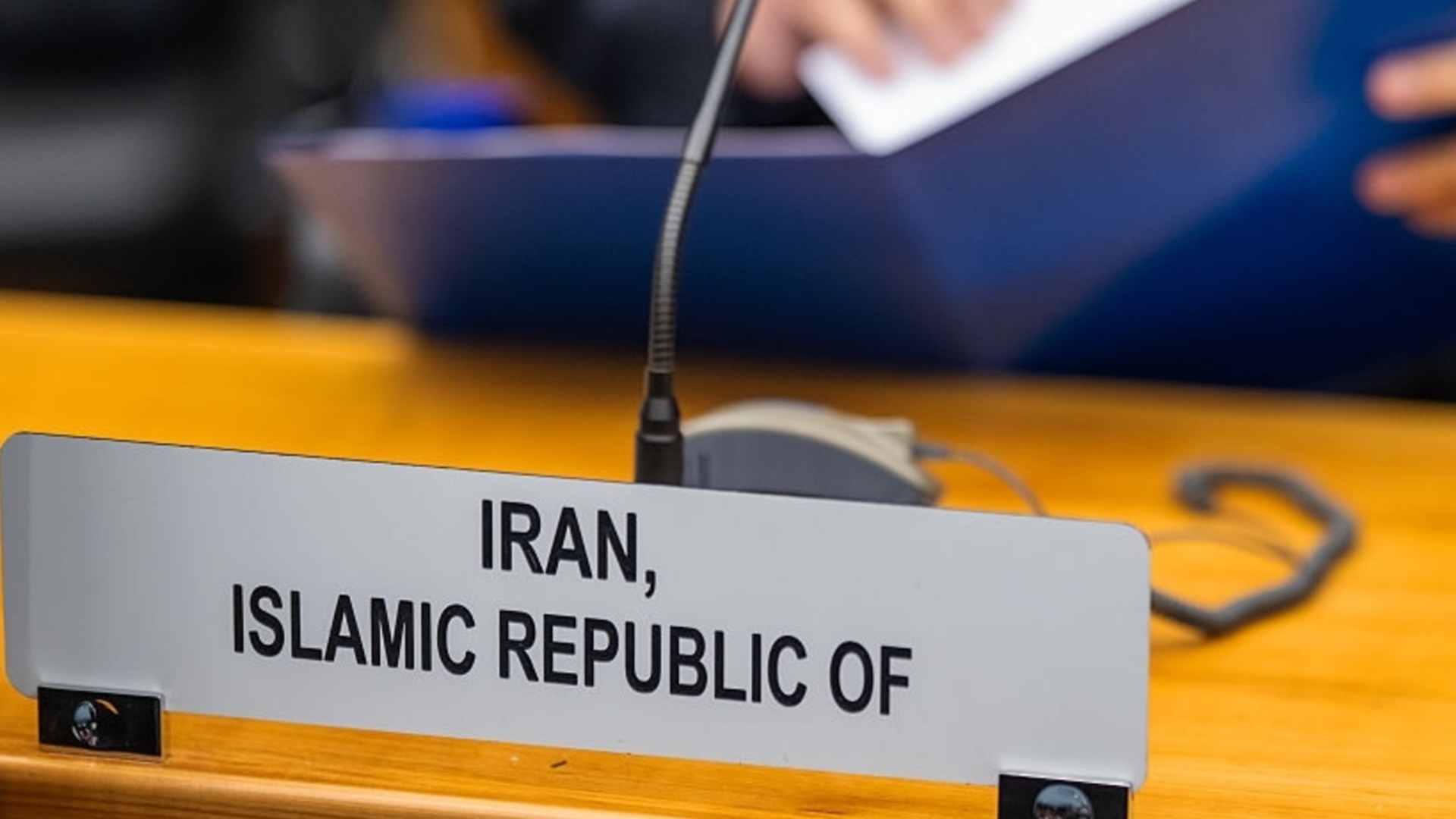 Иран: Разделете се с илюзията, че ще спрем да обогатяваме уран, няма да стане