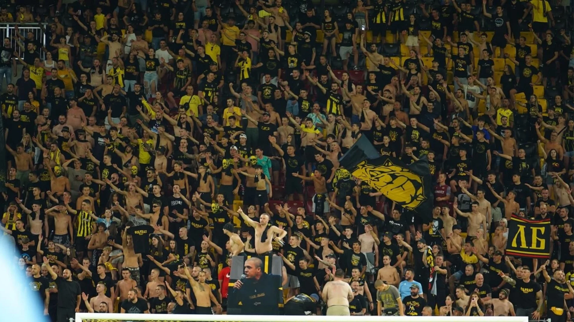 След дербито на Пловдив: Фенове на Ботев и Локомотив се млатиха край „Колежа“ – шестима са зад решетките