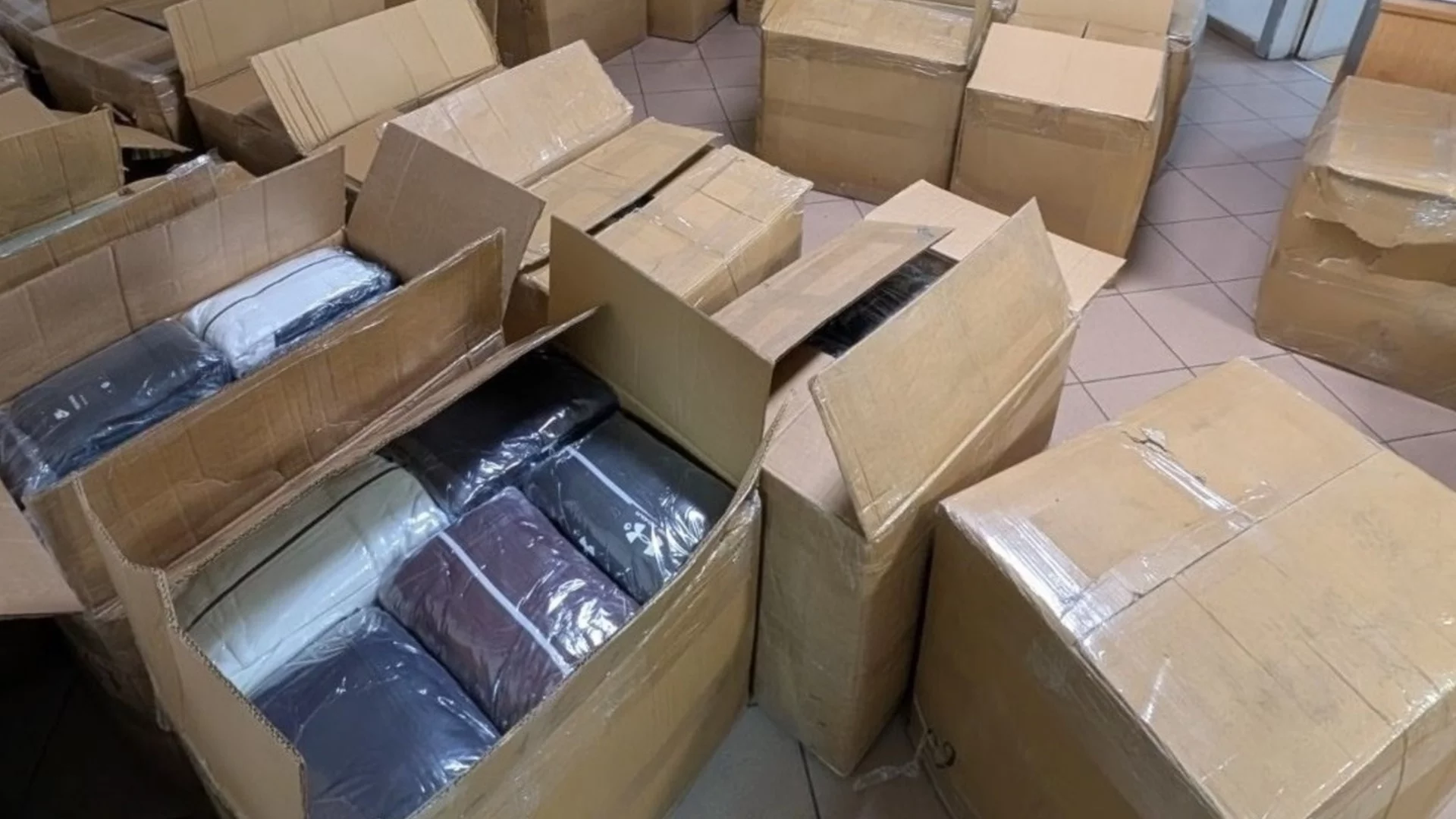 Над 54 000 стоки менте хванаха на границата