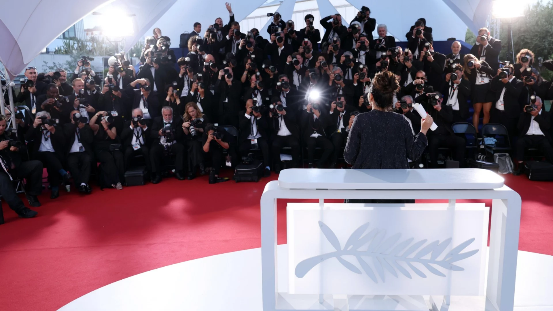 21 филма се включват в надпревара за "Златна палма" на фестивала в Кан